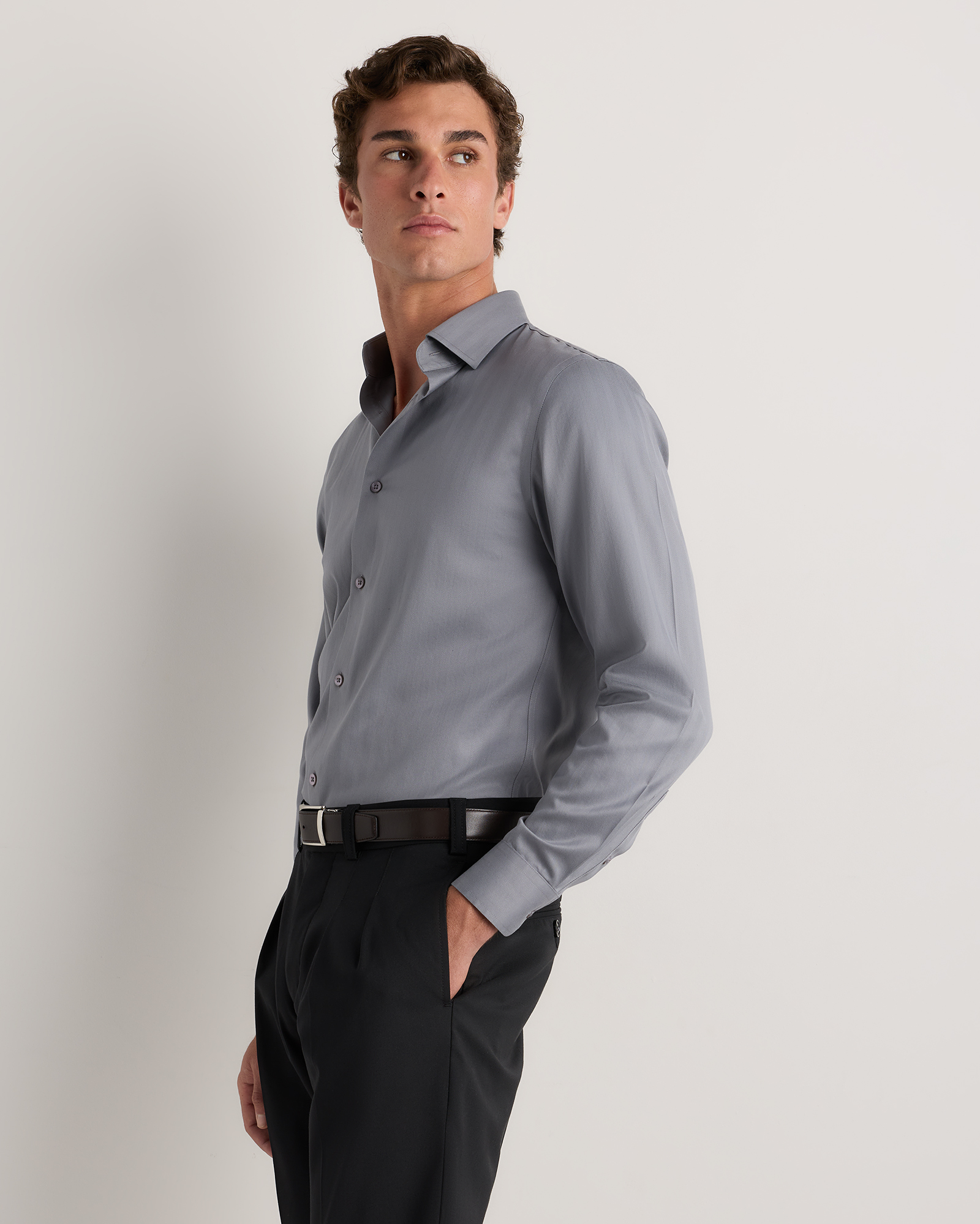 Men's Supima Cotton Herringbone Dress Shirt in Grey, Size Small by Quince