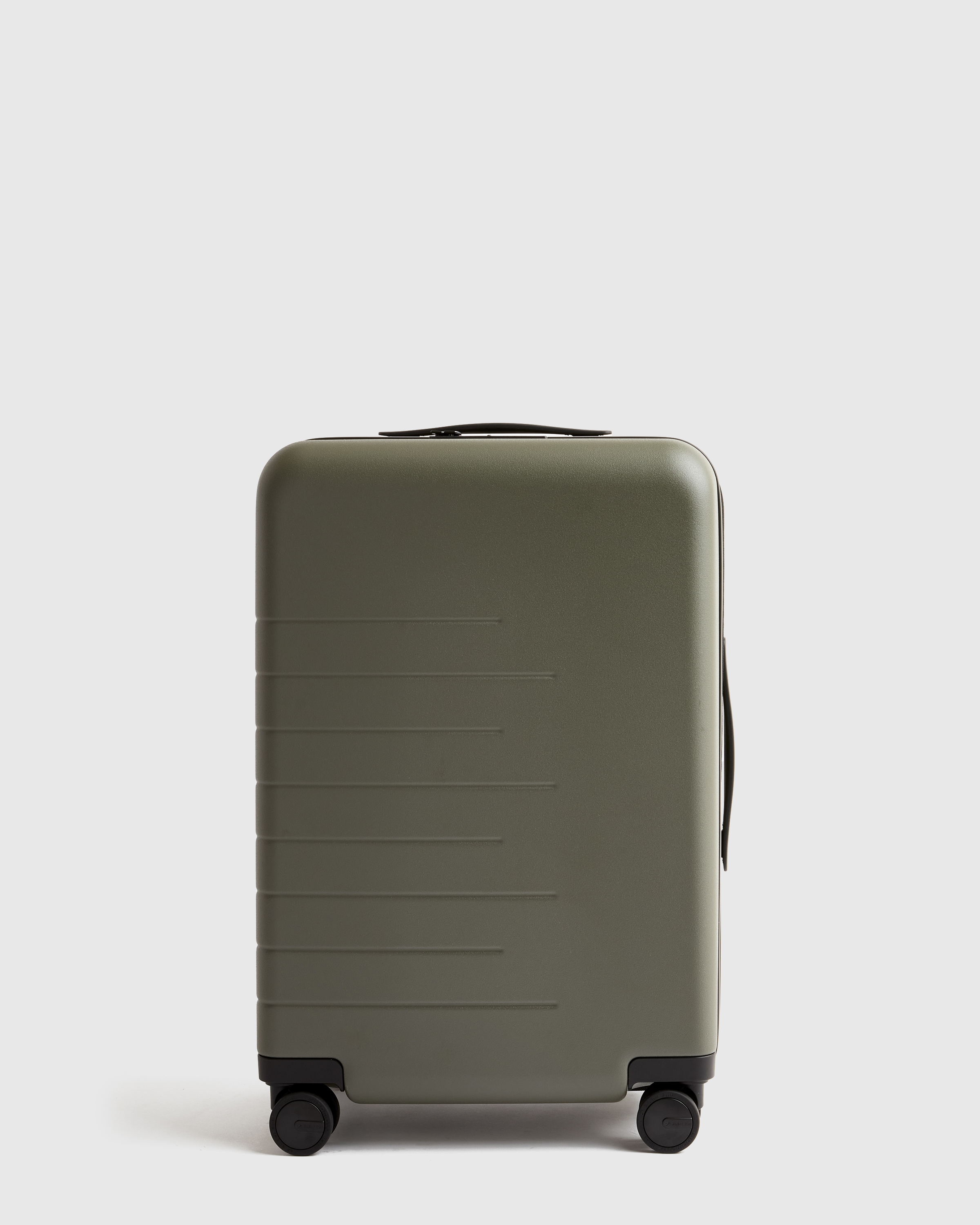 Quince Carry-on Hard Shell Suitcase 21" In Olive