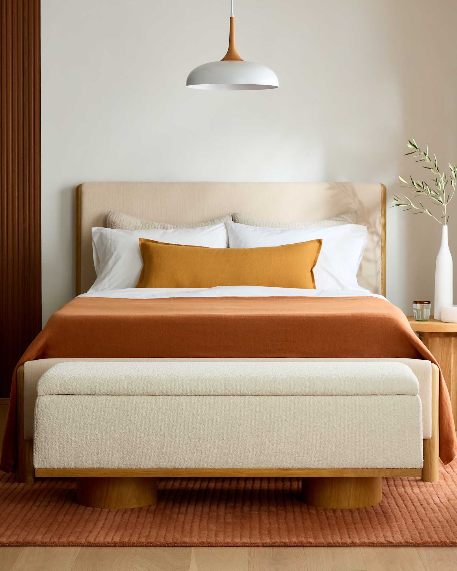 Performance Boucle Shelter Bed