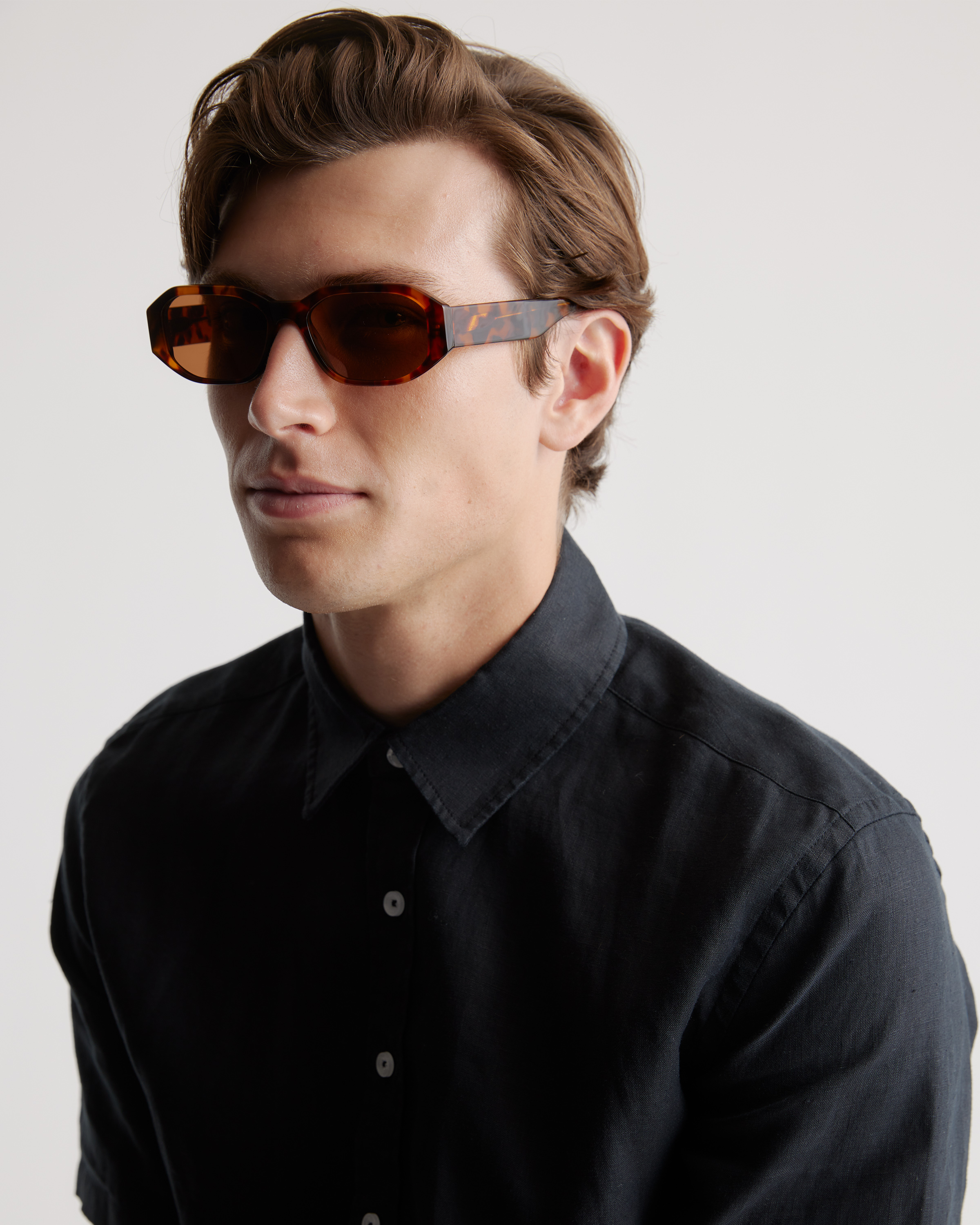 ★COURONNE★ Vive SungIass pouch_RCAEX25148BKX Cora Polarized Acetate Sunglasses