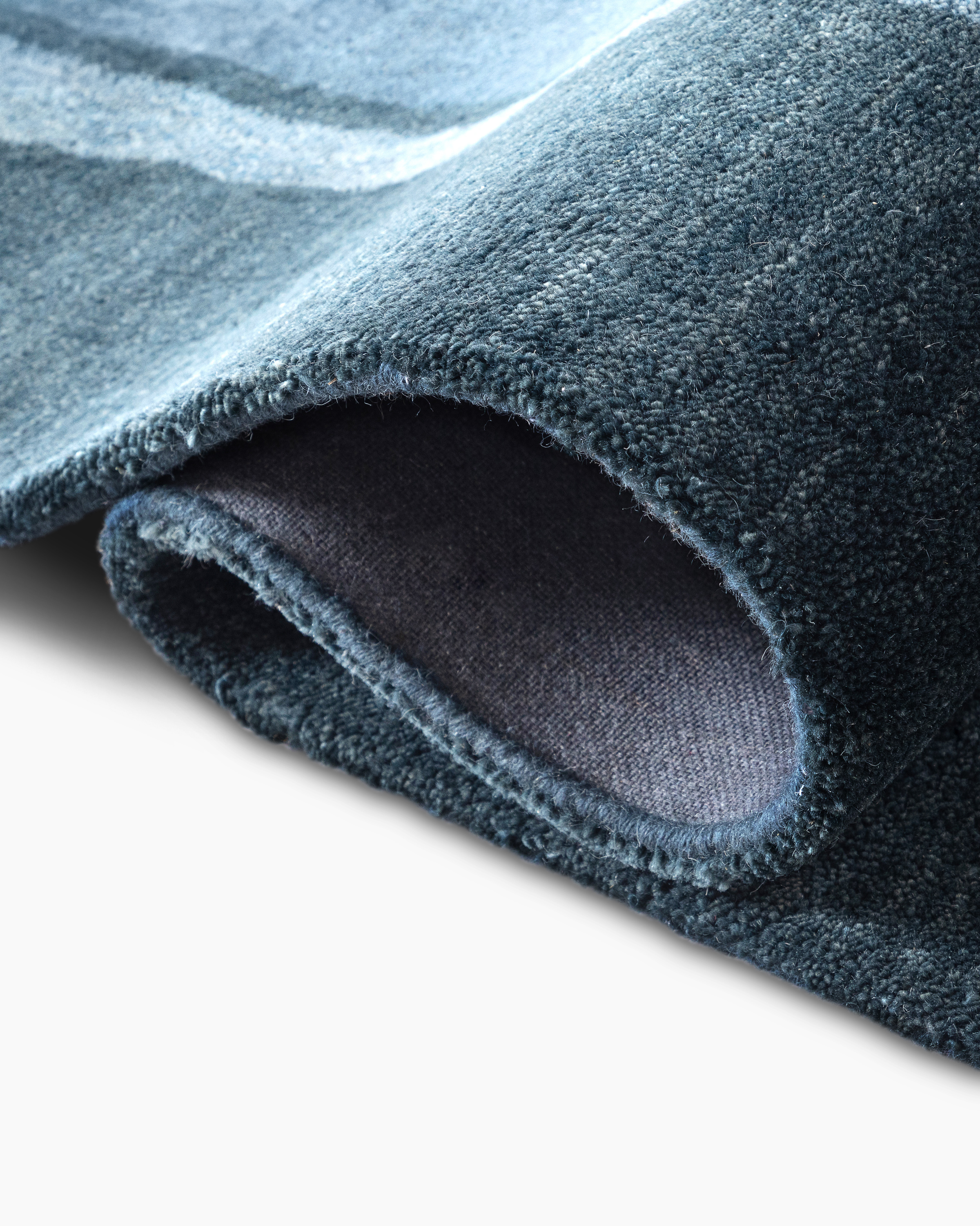 Velzy Wool Rug - Thumbnail 2