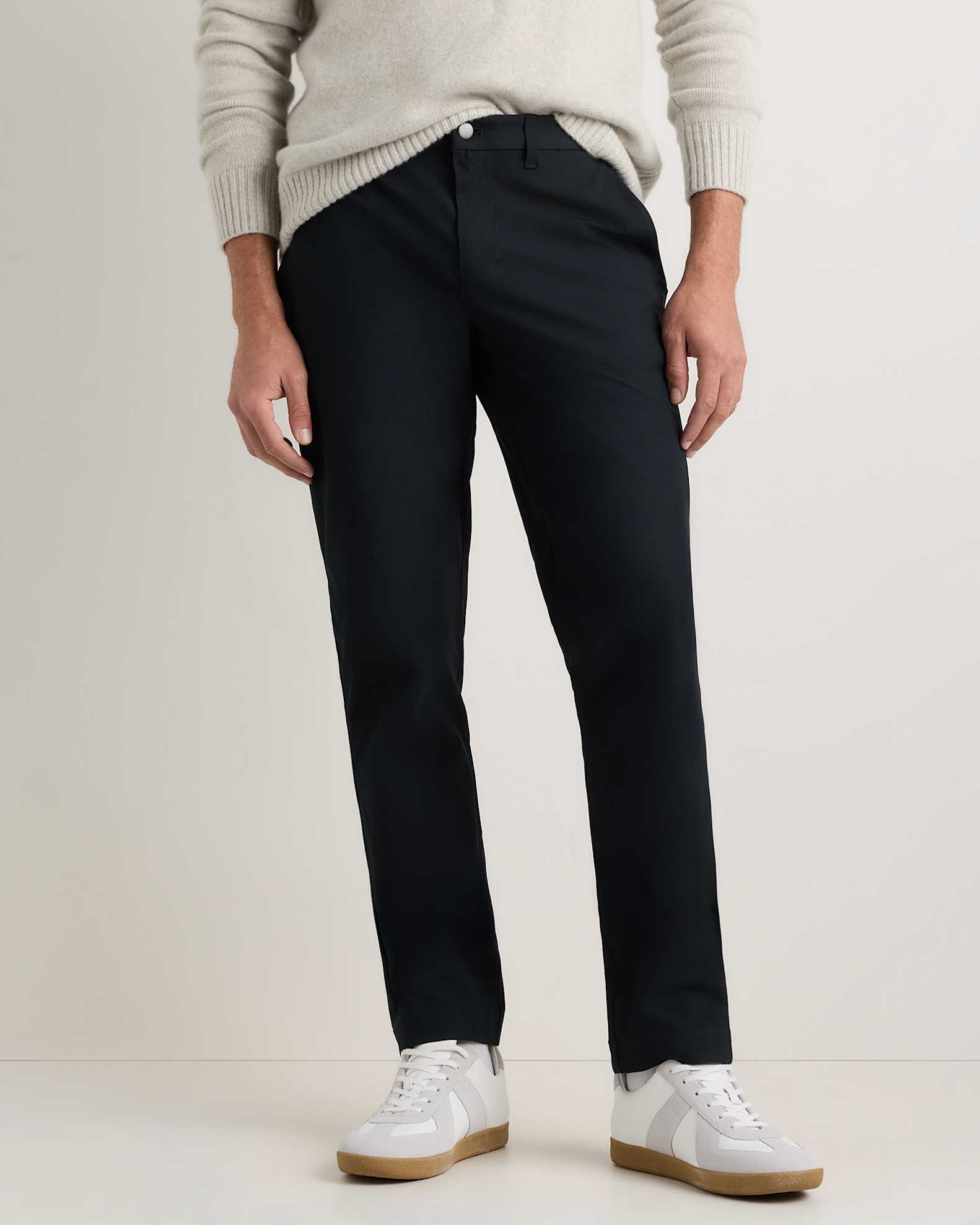 Mens Ultimate Commuter Pant - Slim Fit Mens Ultimate Commuter Pant - Slim Fit
