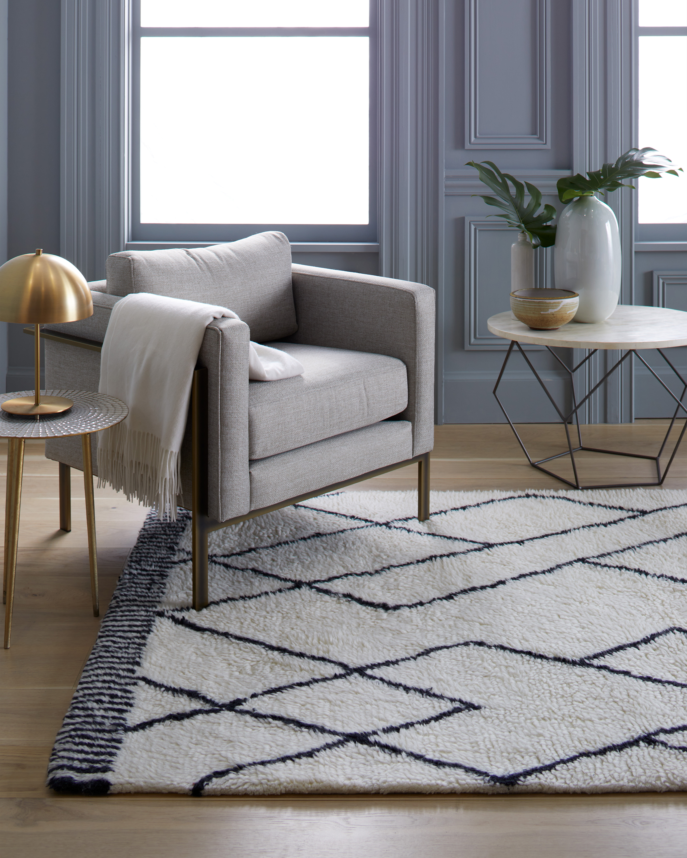 Zina Hand-Woven Wool Rug - Thumbnail 4