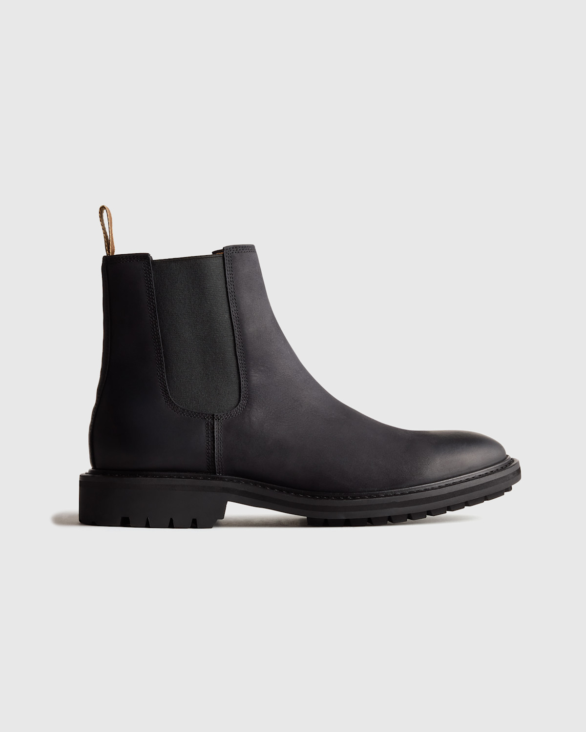 QUINCE Rugged Leather Lug Sole Chelsea Boot
