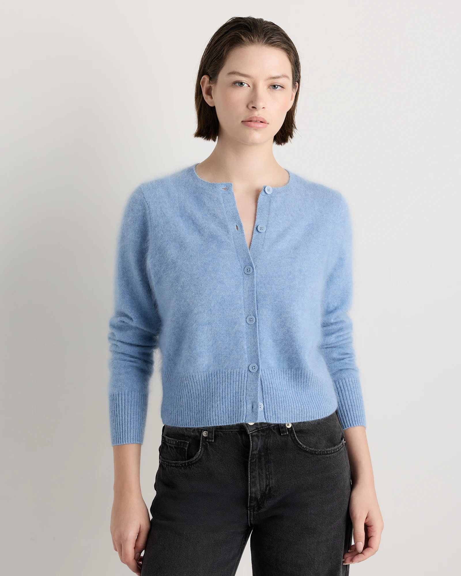 Brushed Cashmere Fitted Crewneck Cardigan in Faded Denim