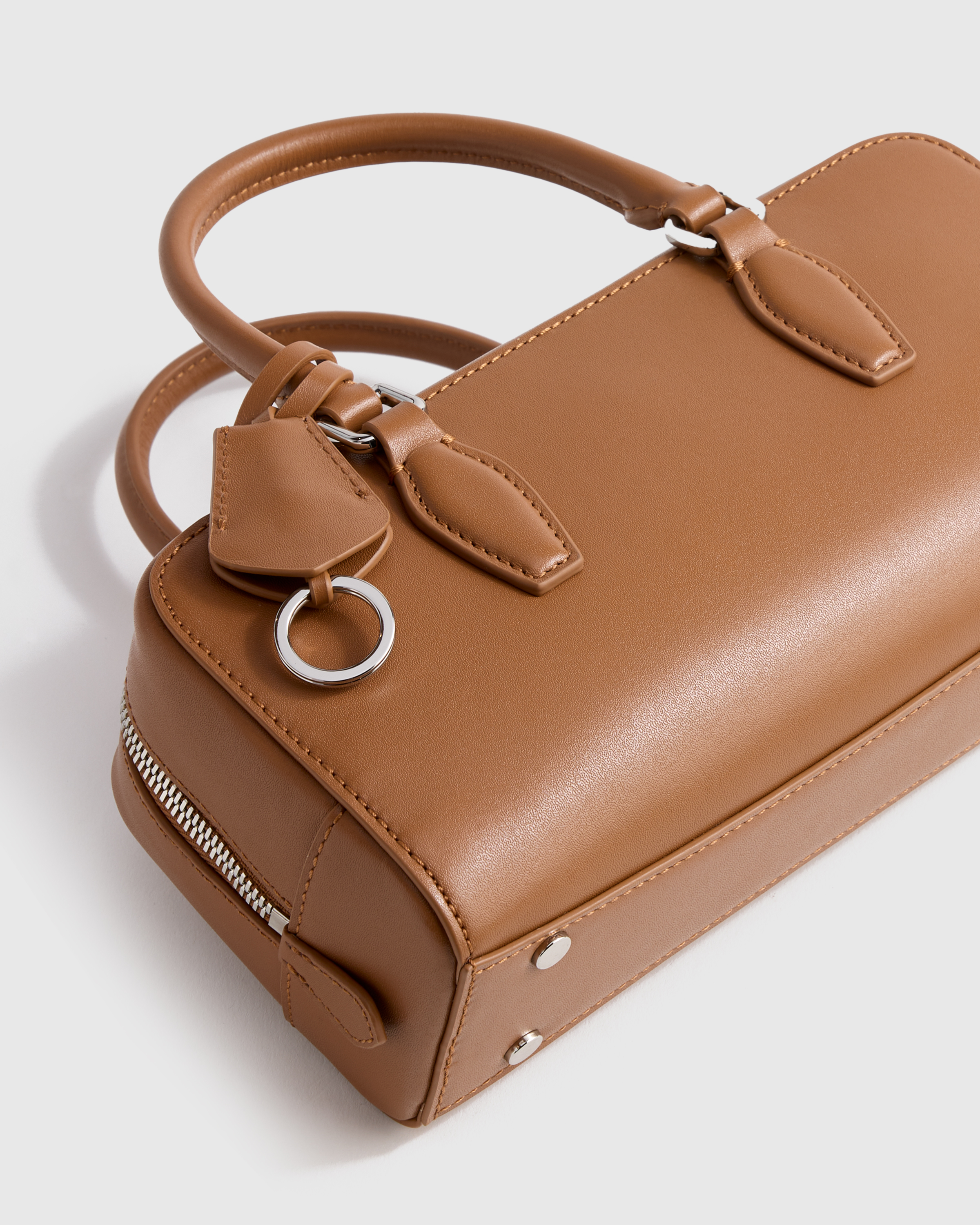 Quince Leather Bowler Crossbody Satchel - Thumbnail 5