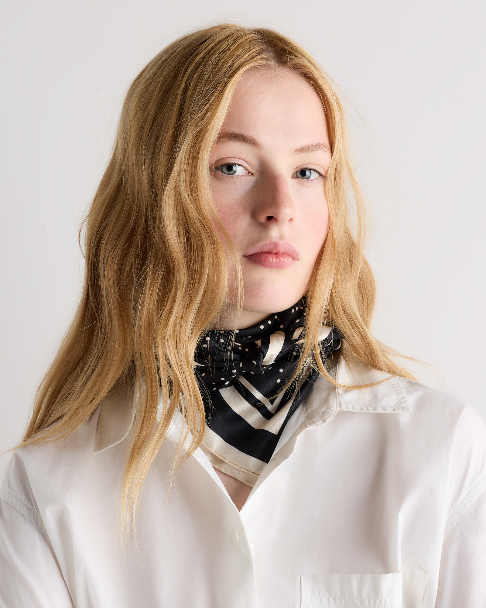 100% Silk Printed Square Scarf - thumbnail 2
