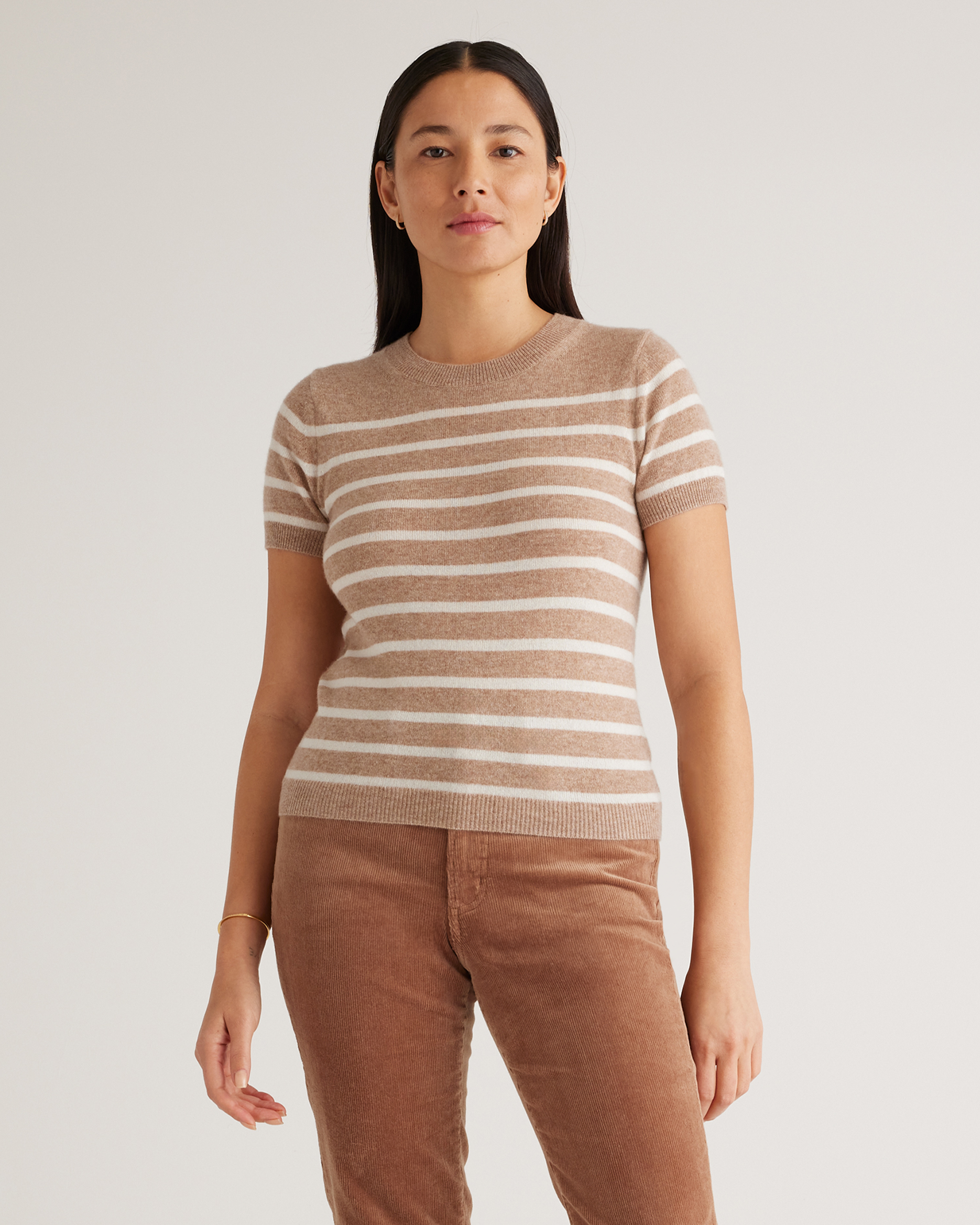 Oatmeal/Ivory Stripe T-shirt en cachemire de Mongolie