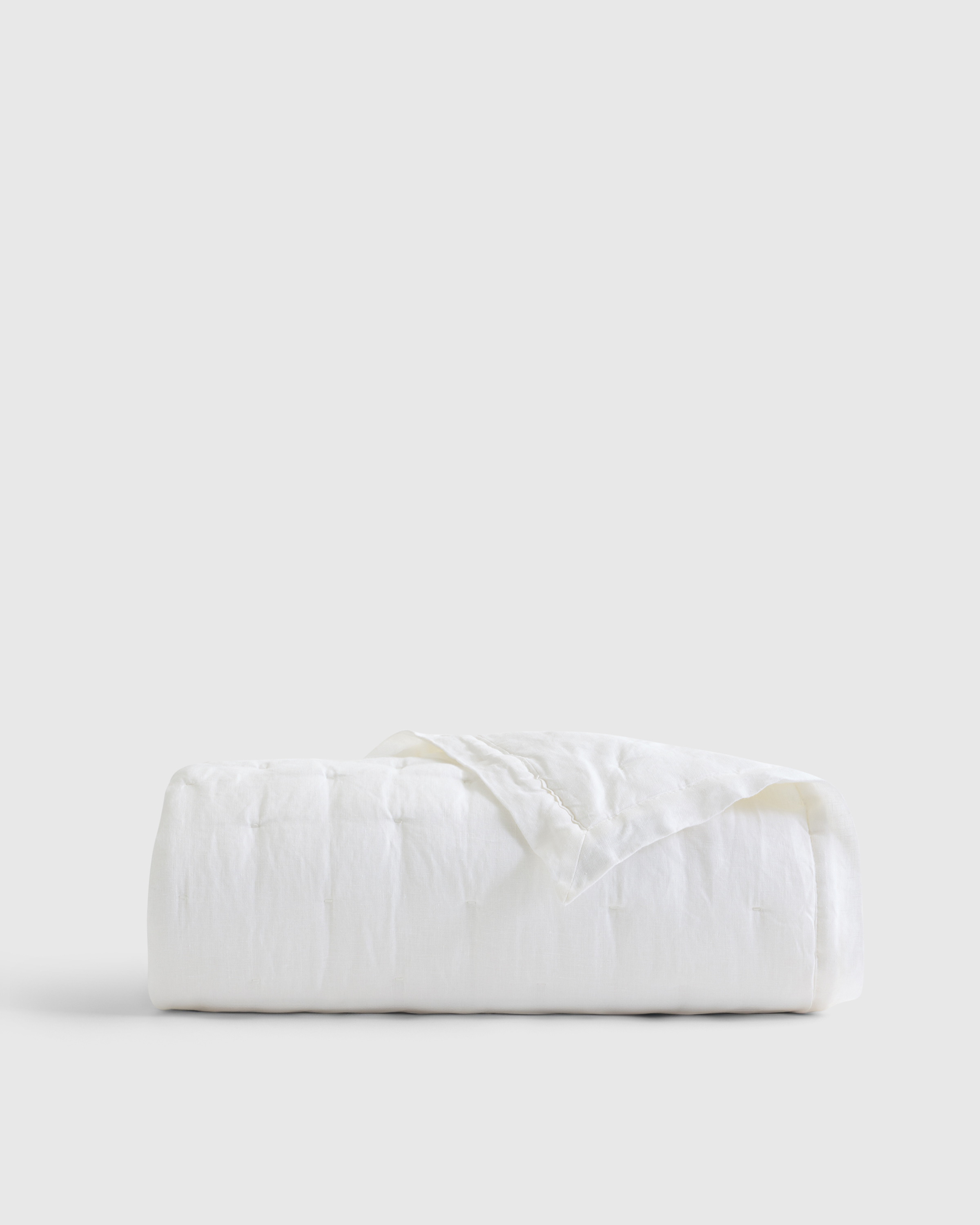 White European Linen Toddler Dream Quilt