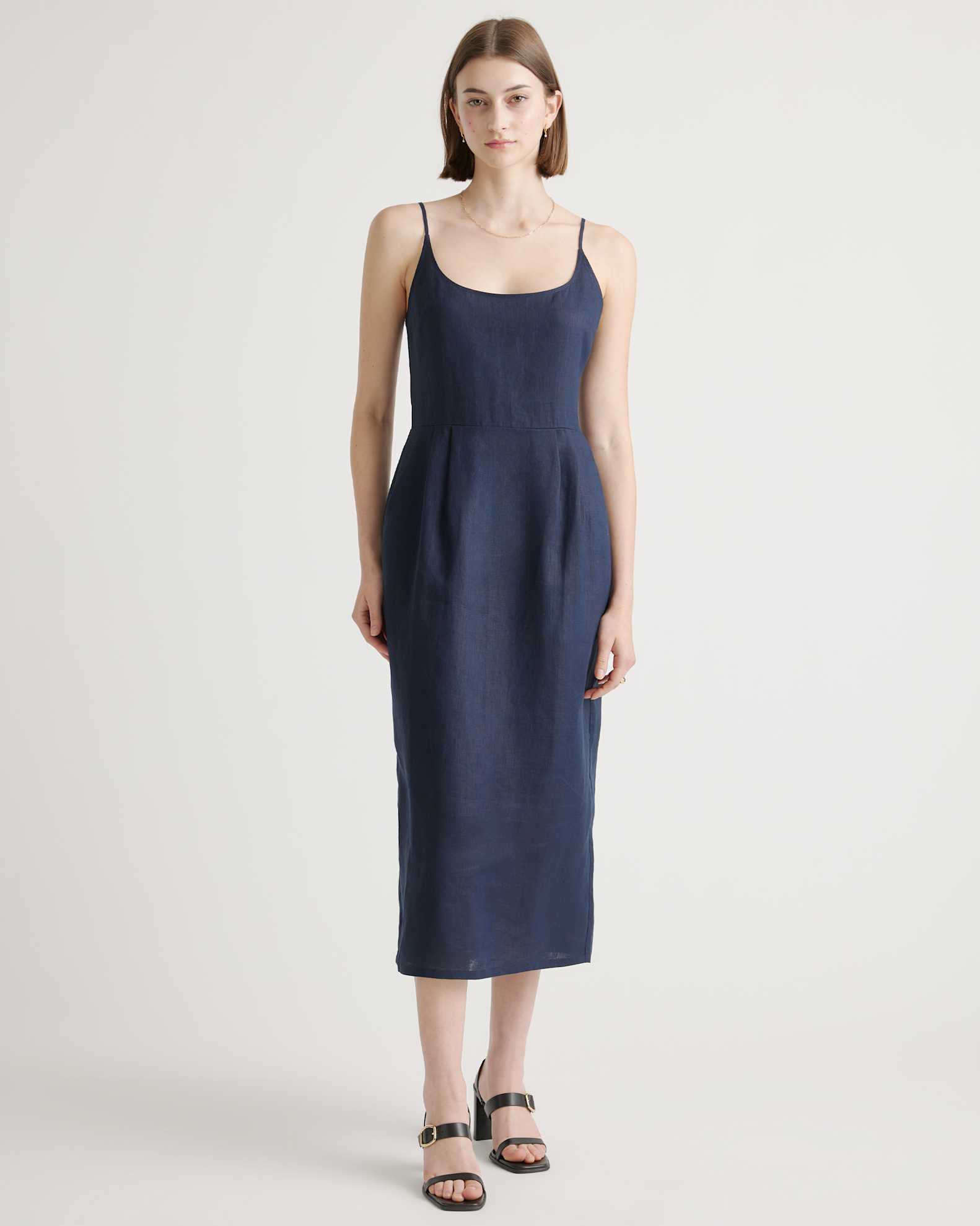 european linen scoop neck midi dress Outfit: Quince Linen Midi Dress & a Straw Hat