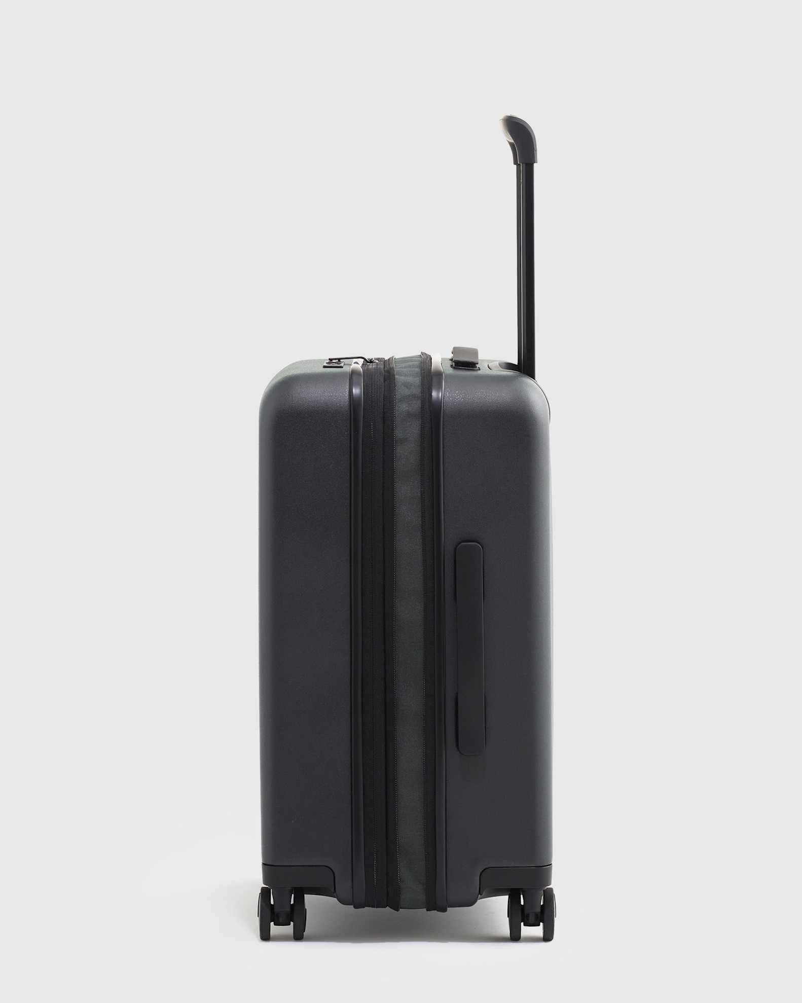 Expandable Carry-On Hard Shell Suitcase - 21"