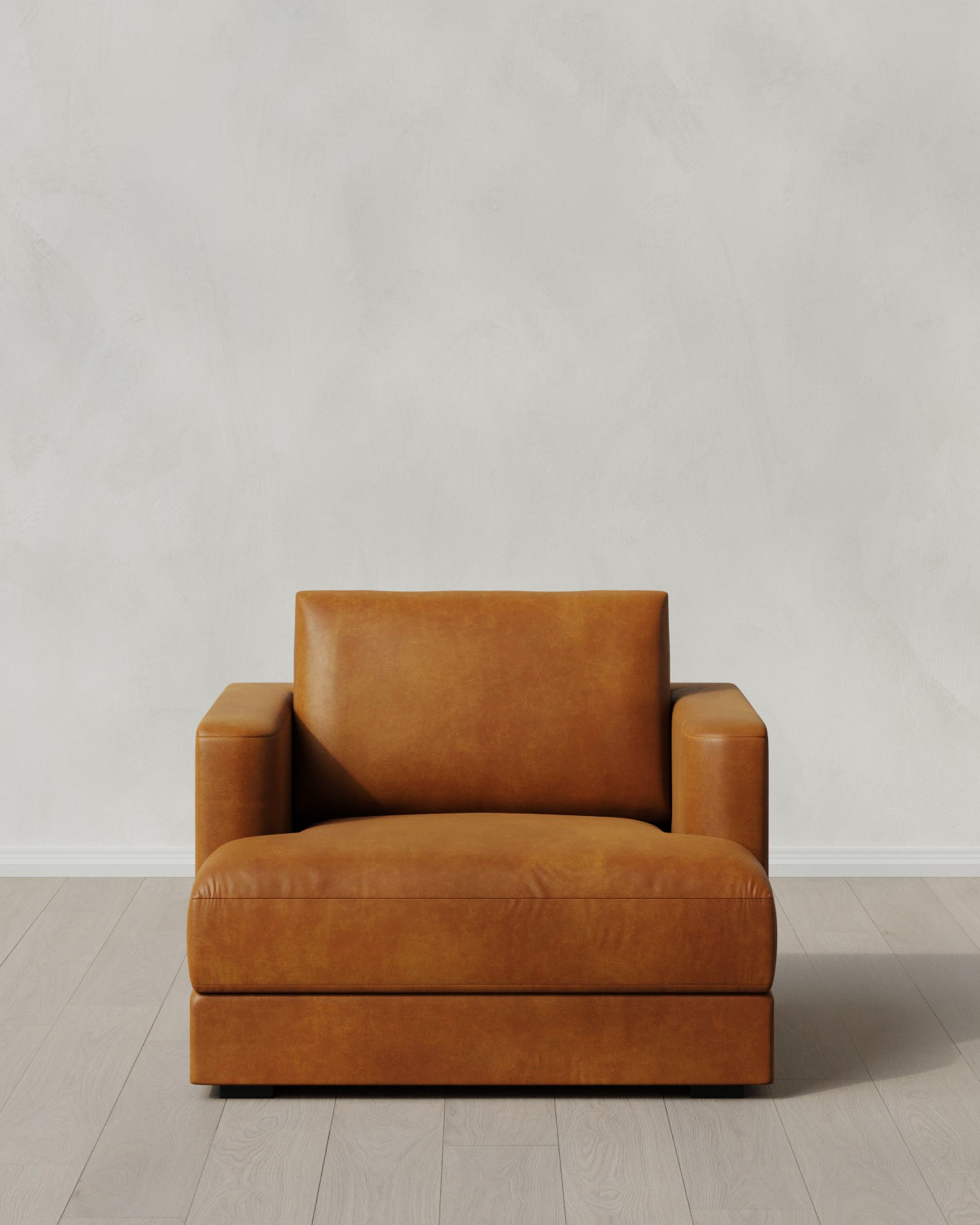 auburn Sierra Curved Arm Accent Chair in Leather