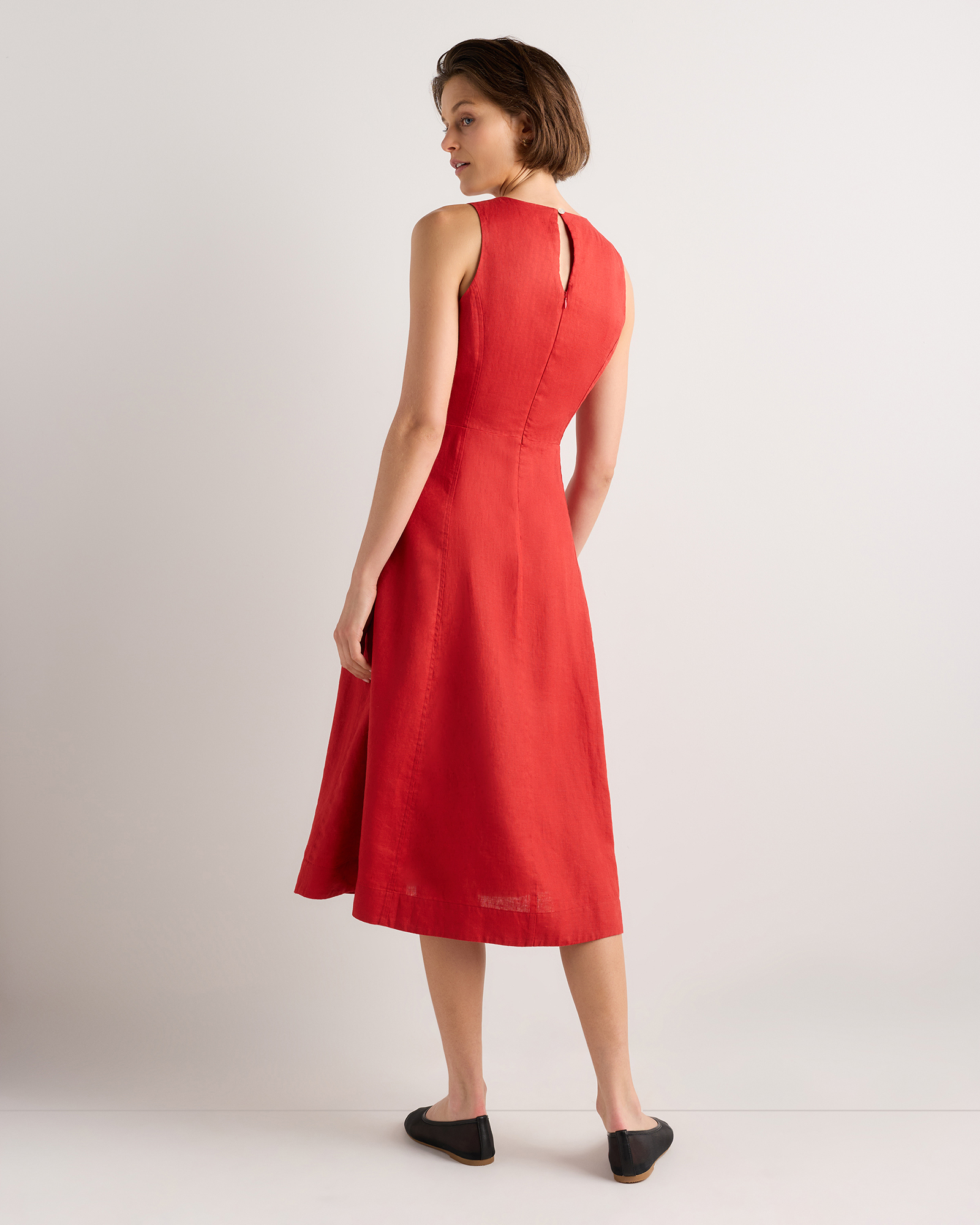 100% European Linen High Neck Dress in Chile