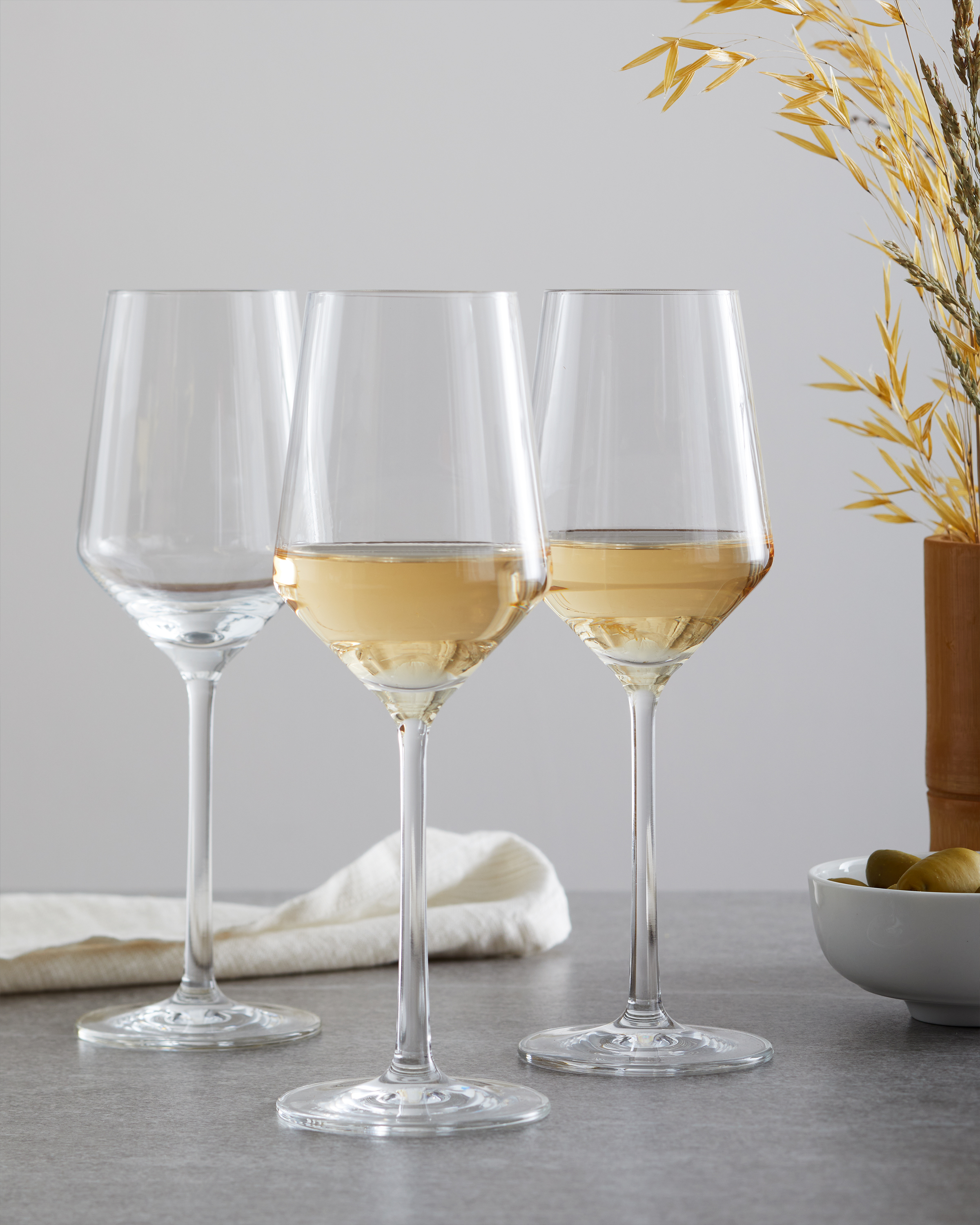No Color Pure White Wine Glass (Set of 6)