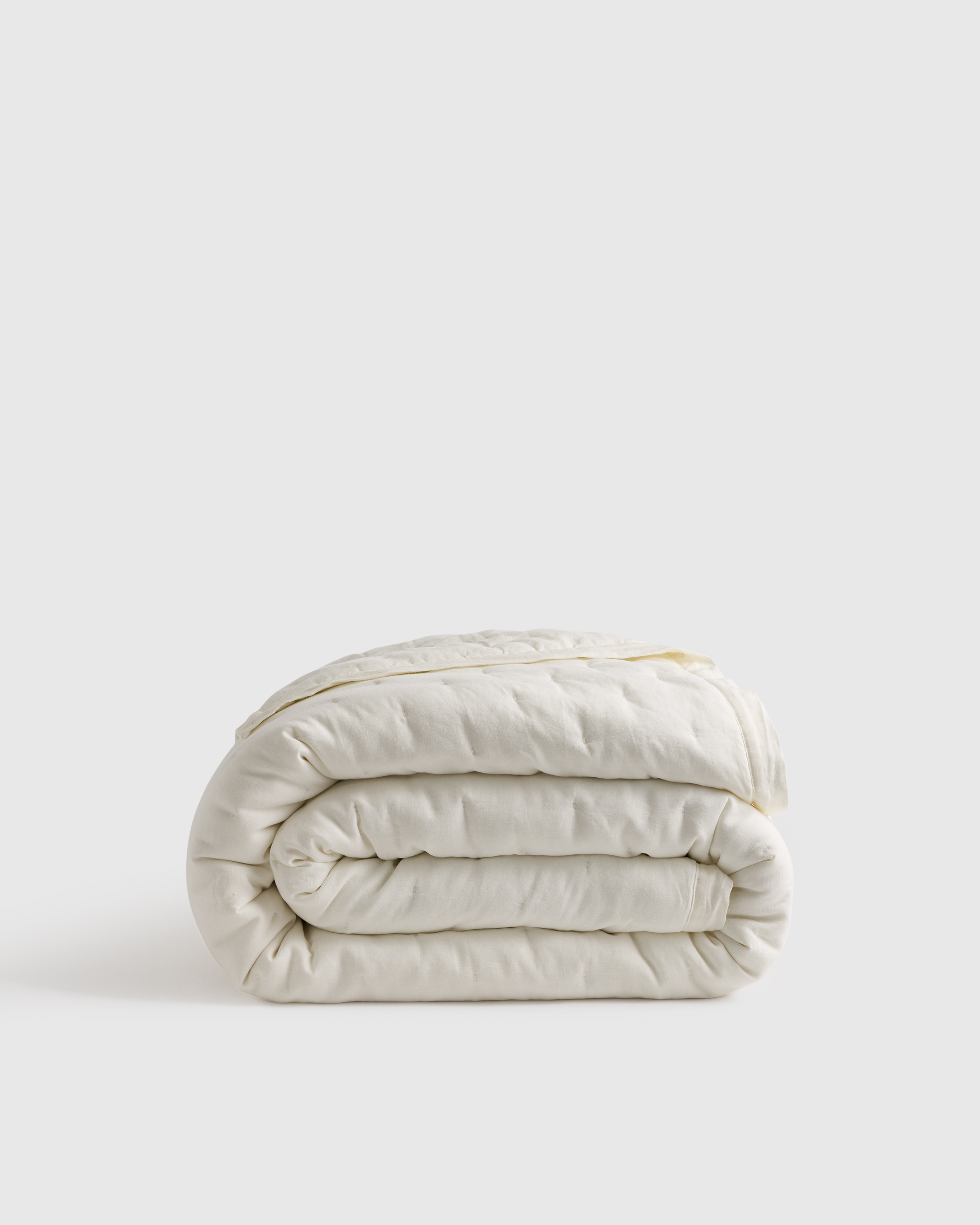 Ivory European Linen Dream Quilt