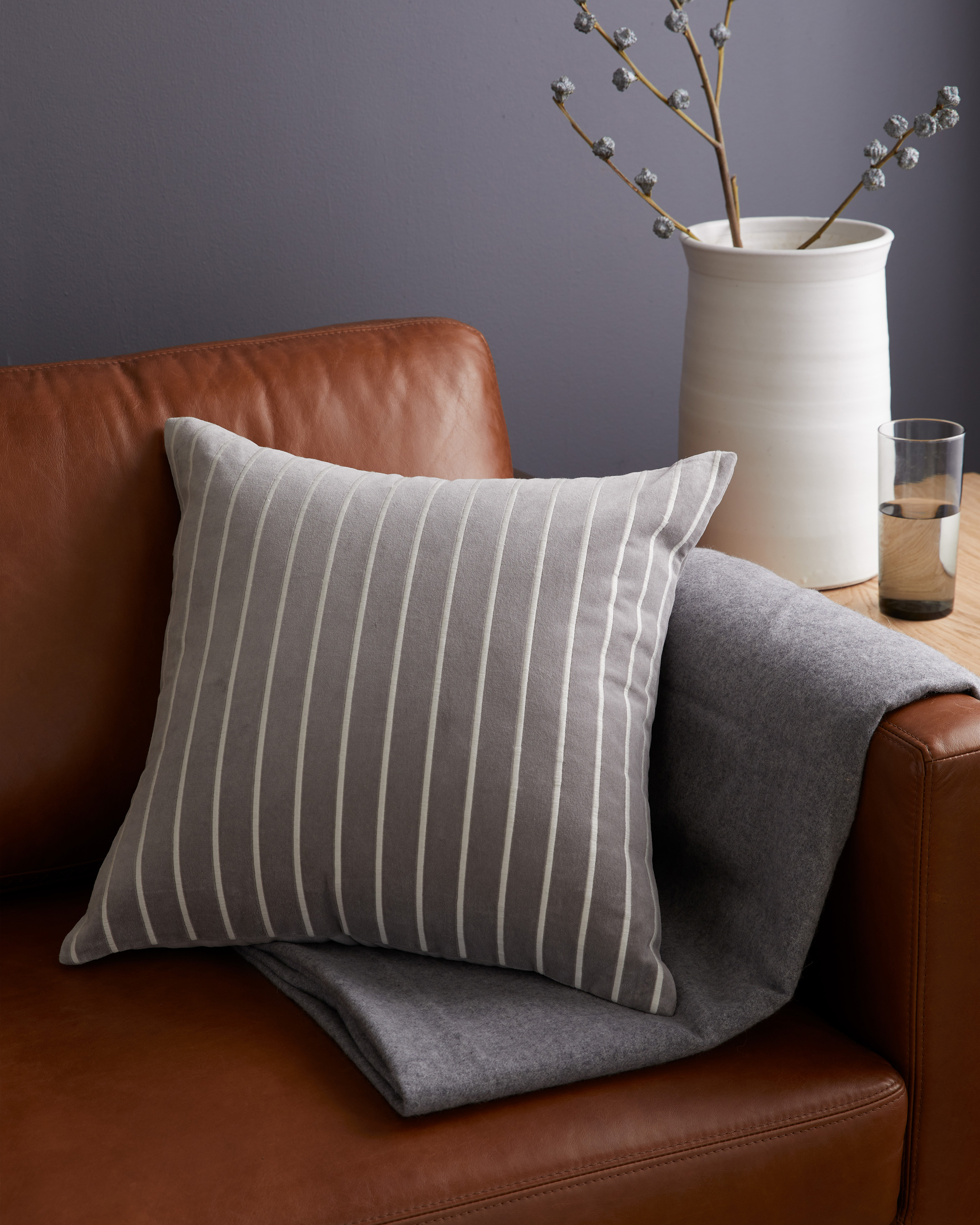 Grey velvet pillow online cases