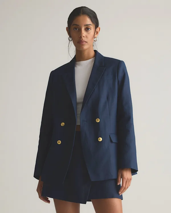 100% European Linen Relaxed Double-Breasted Blazer