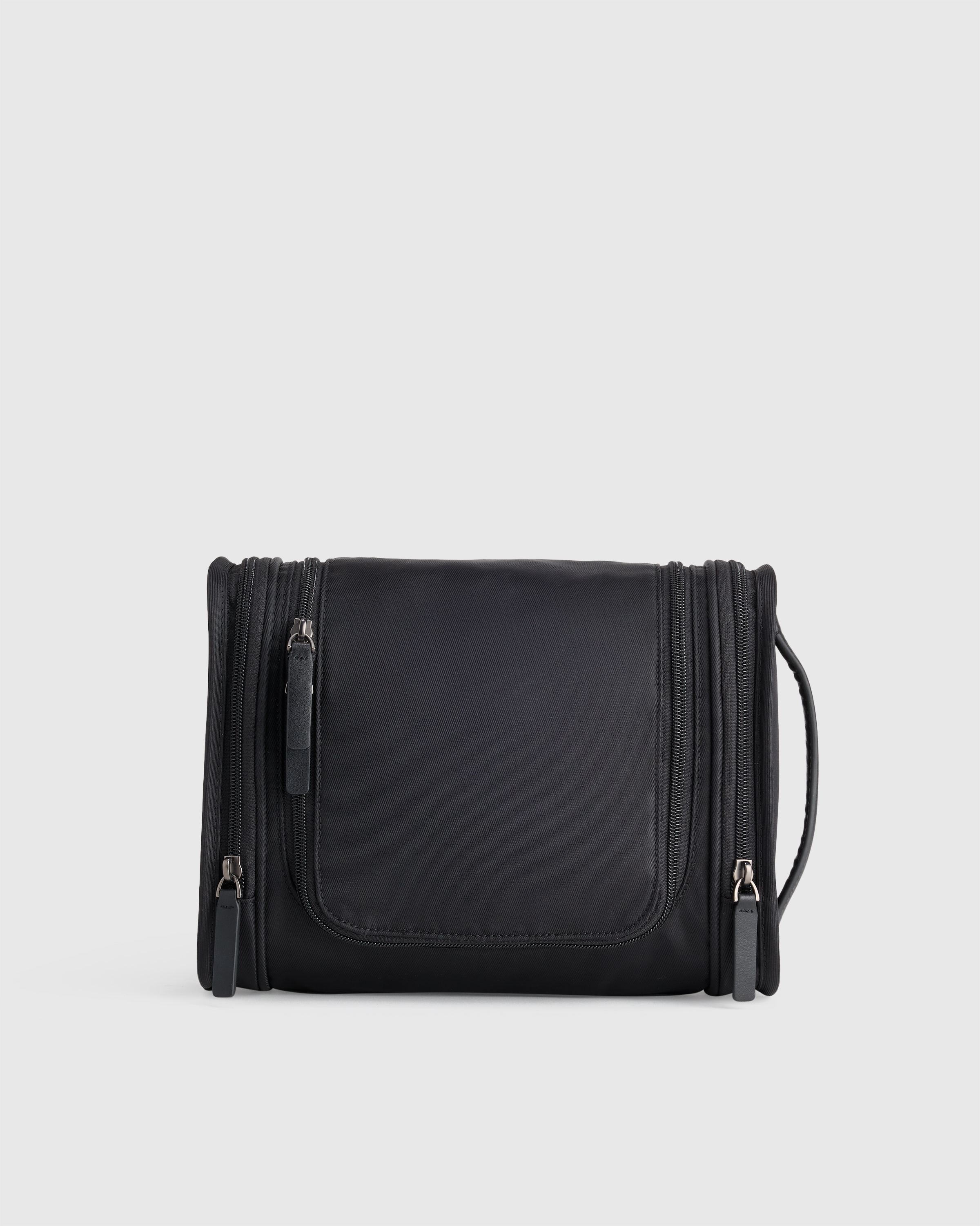 U-OTH-5-BLK Voyage Nylon Hanging Toiletry Case Black 1547 CROPPED