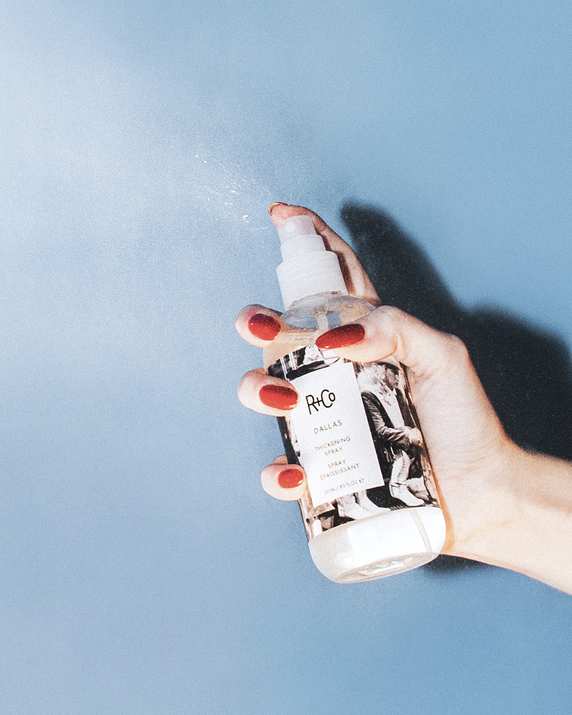 R+Co Dallas Thickening Spray - Thumbnail 3