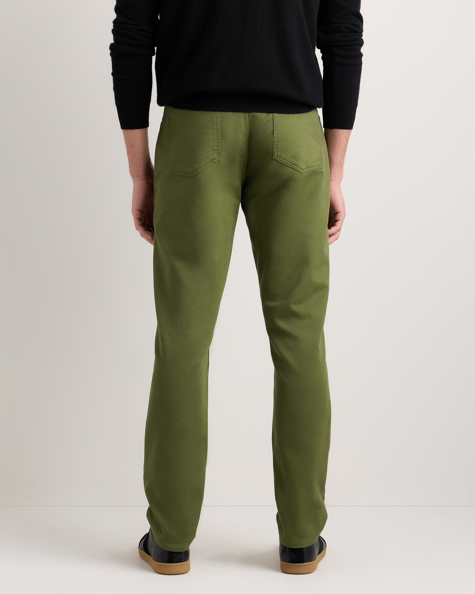 Men's Comfort Stretch Traveler 5-Pocket Pants - Tapered Fit in Chive