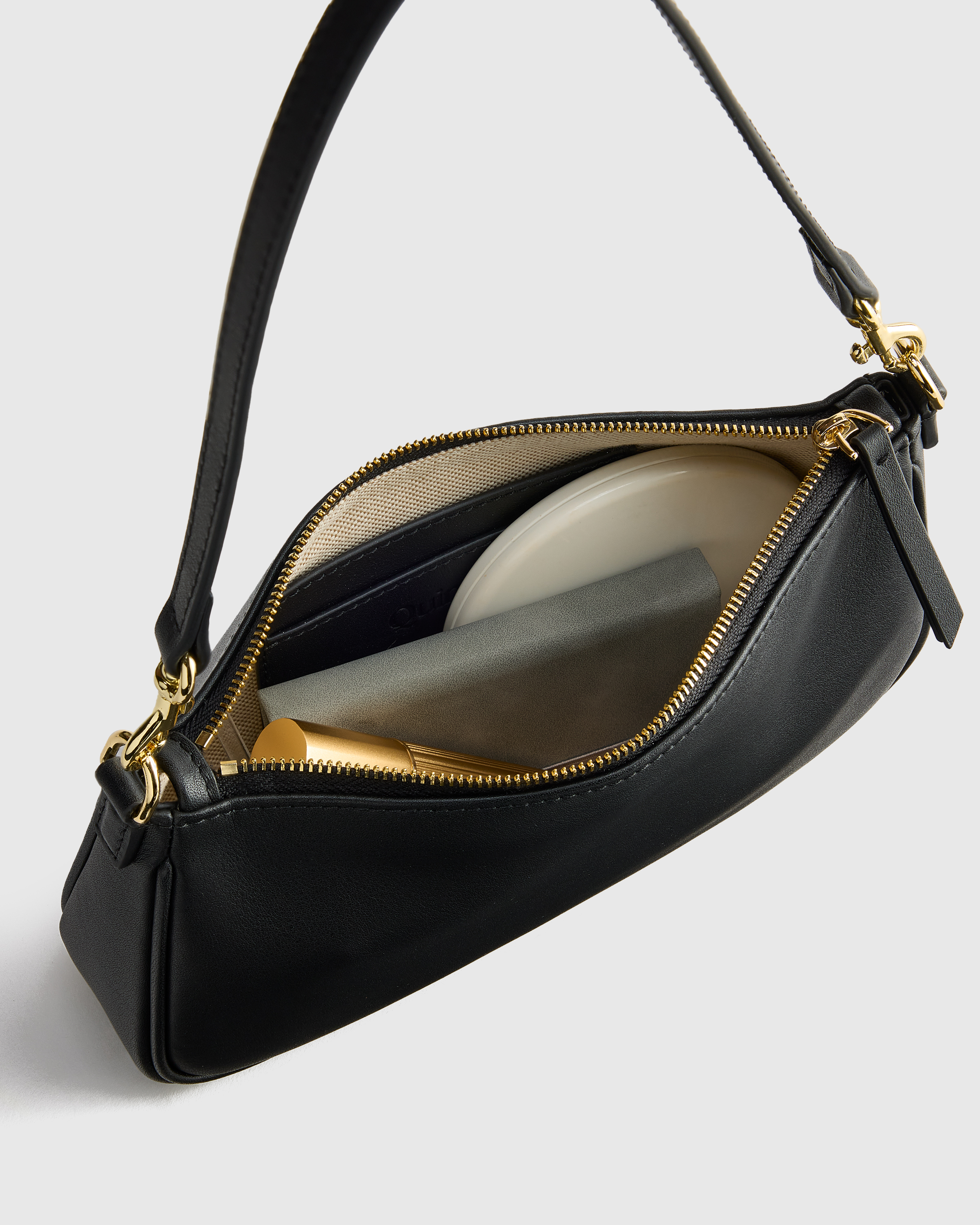 W-BAG-244-BLA-0370-exterior only
