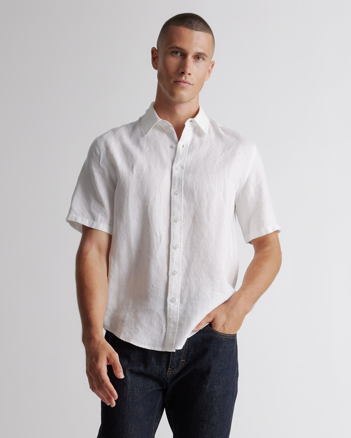 Quince Men's 100% European Linen Short Sleeve Shirt in White