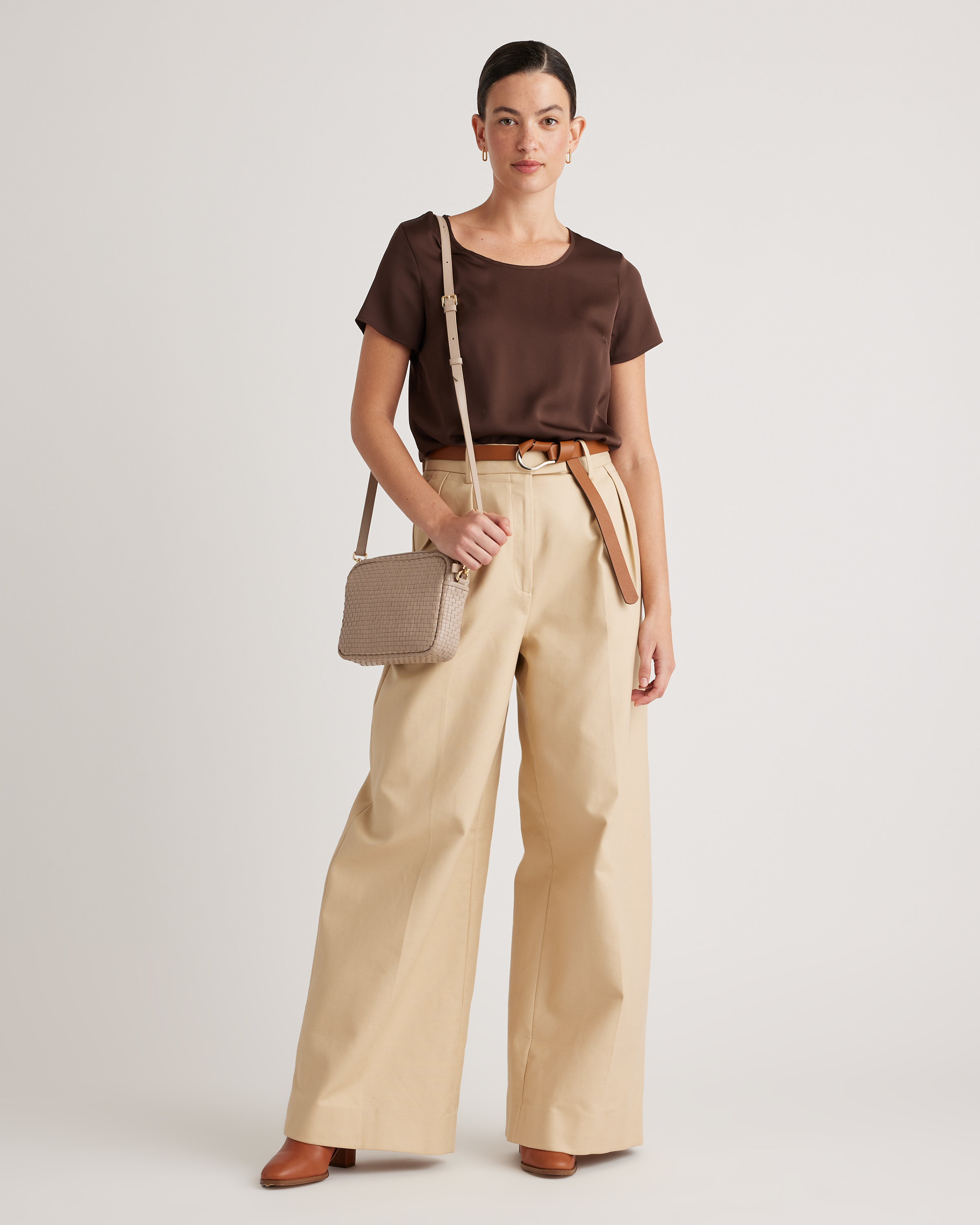 Italian Leather Woven Camera Crossbody in Taupe
