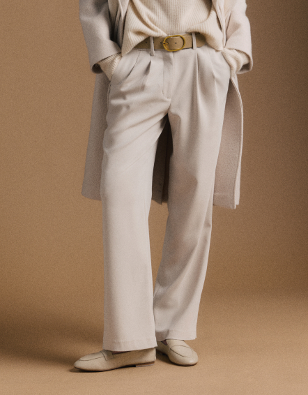 Sand Stretch Crepe Pleated Wide Leg Pants