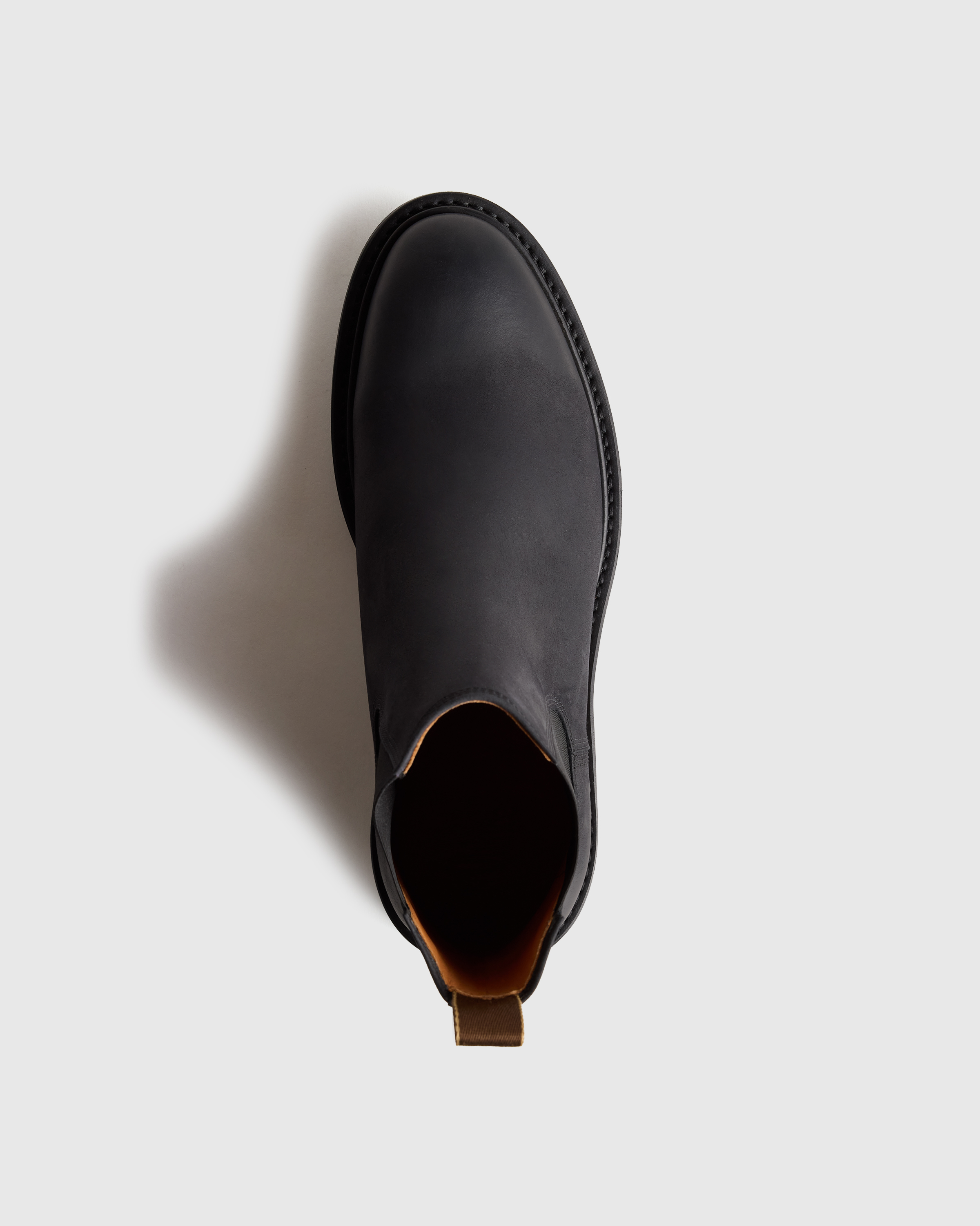 Rugged Leather Lug Sole Chelsea Boot in Matte Black display picture 3