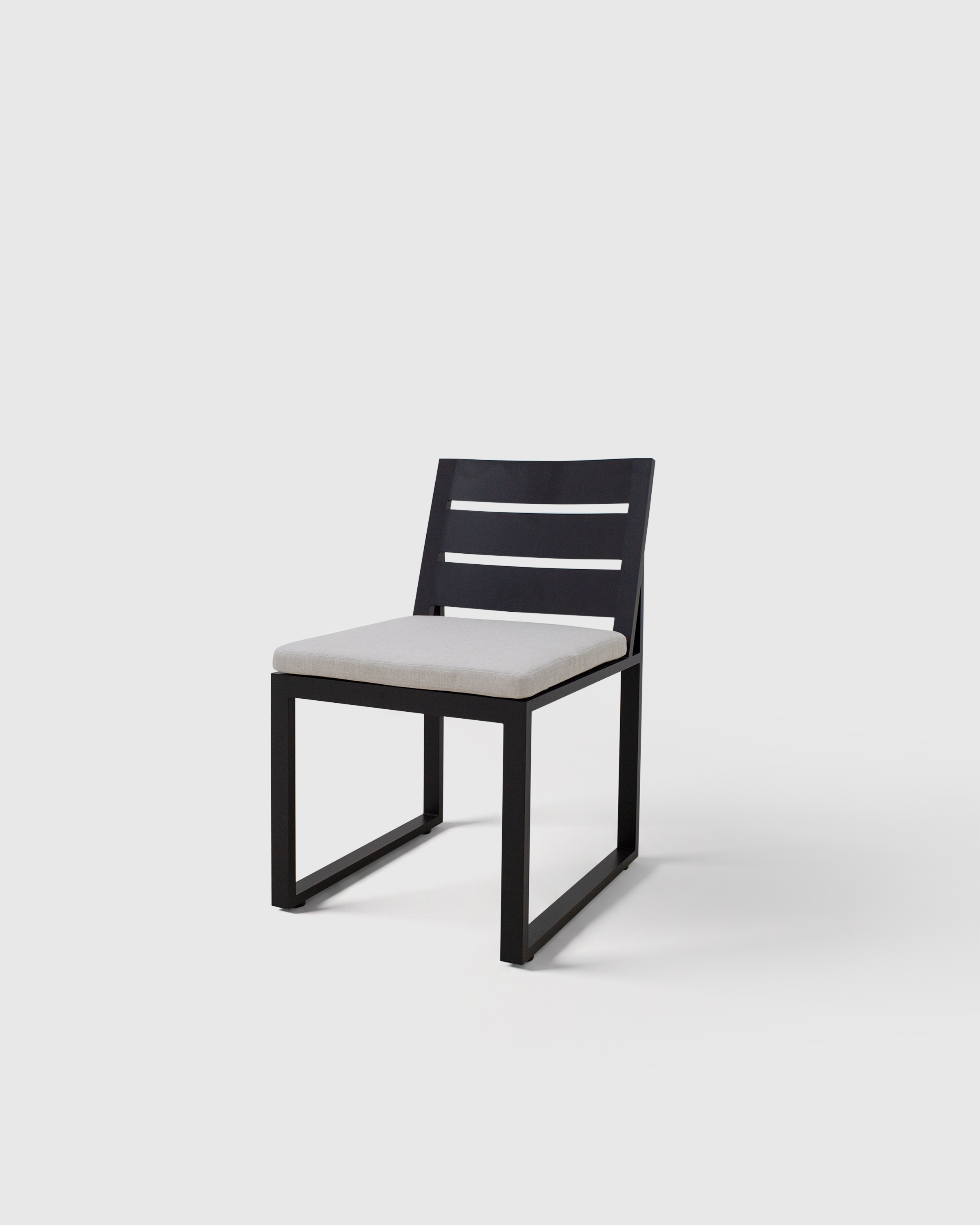 Linear Aluminum Outdoor Dining Chair - thumbnail 3