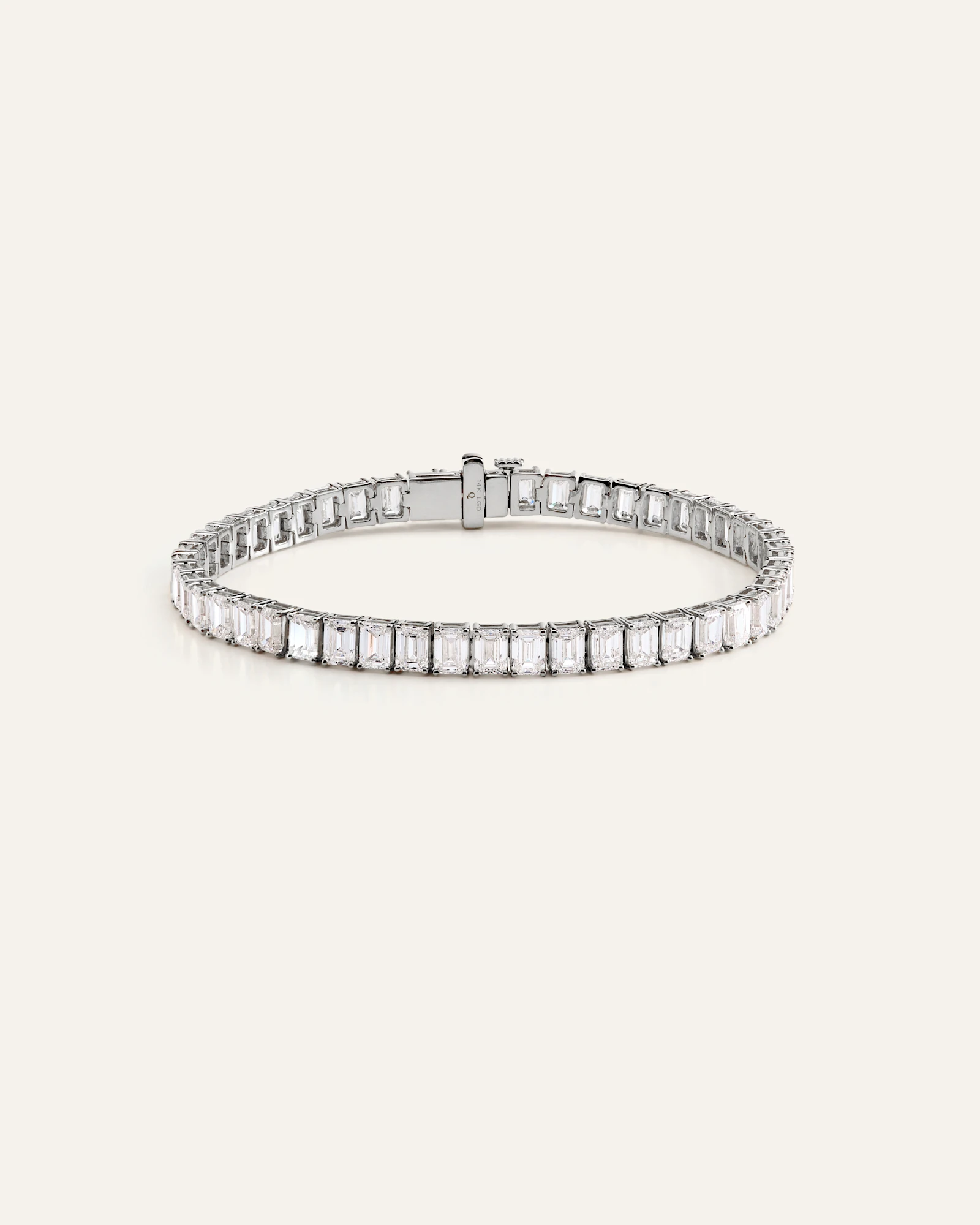 14K Gold Lab Grown Diamond North- South Emerald Tennis Bracelet - 15ctw