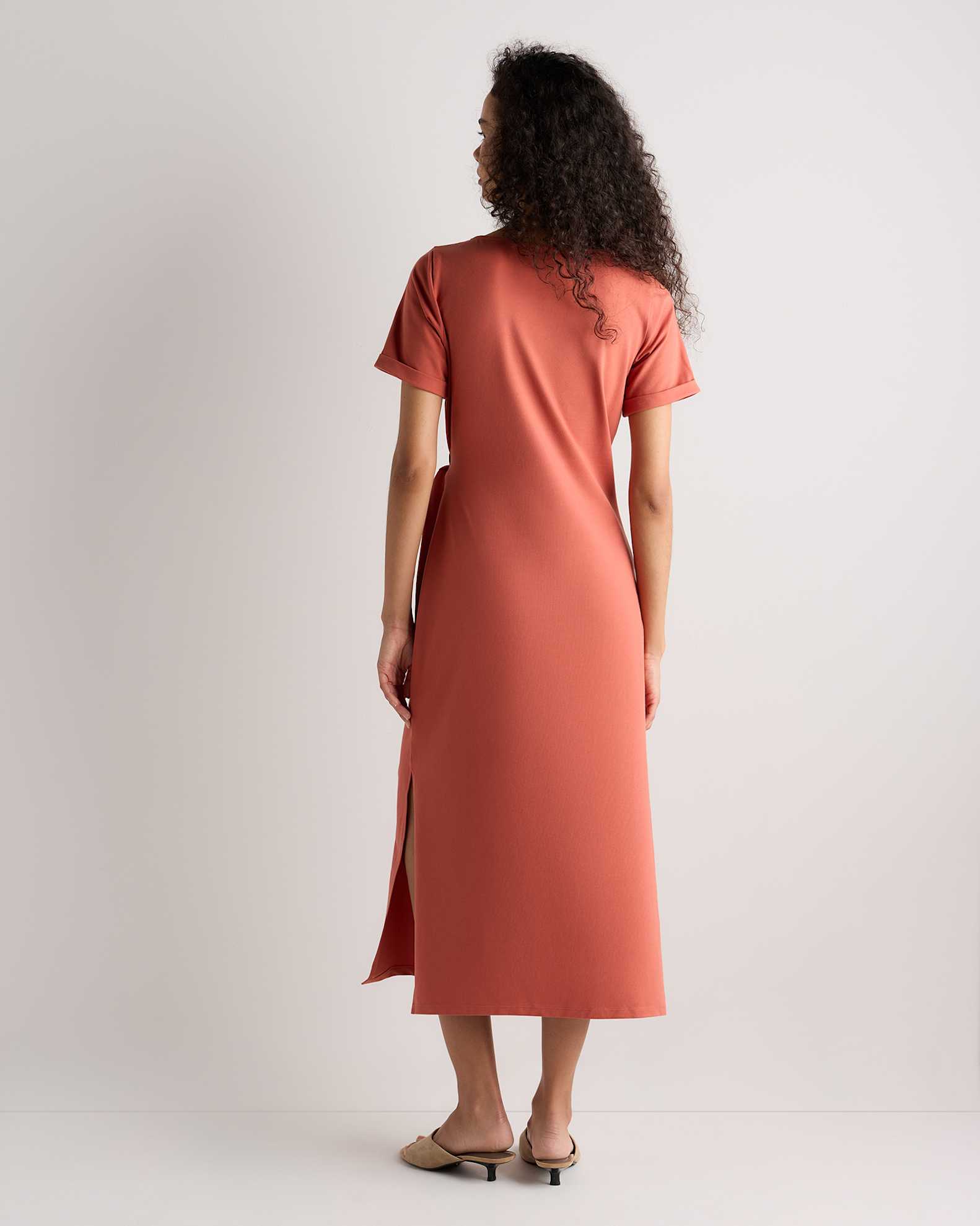 midi jersey dresses Z SUPPLY Women's Anika Dress, Black The Prima jersey midi dress in flattering drape and flow Midi Jersey Dress - Blue