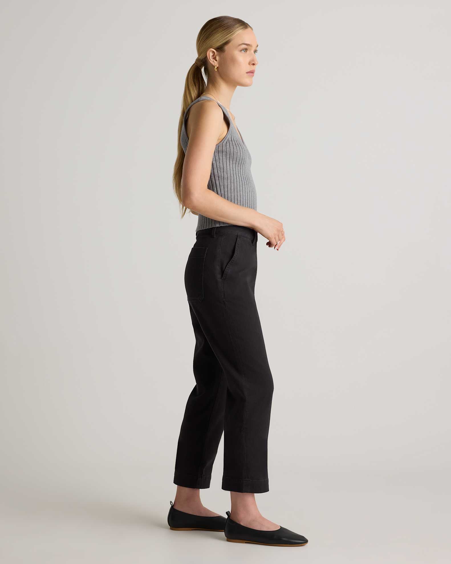 Organic Stretch Cotton Twill Straight Leg Cropped Pants in Black