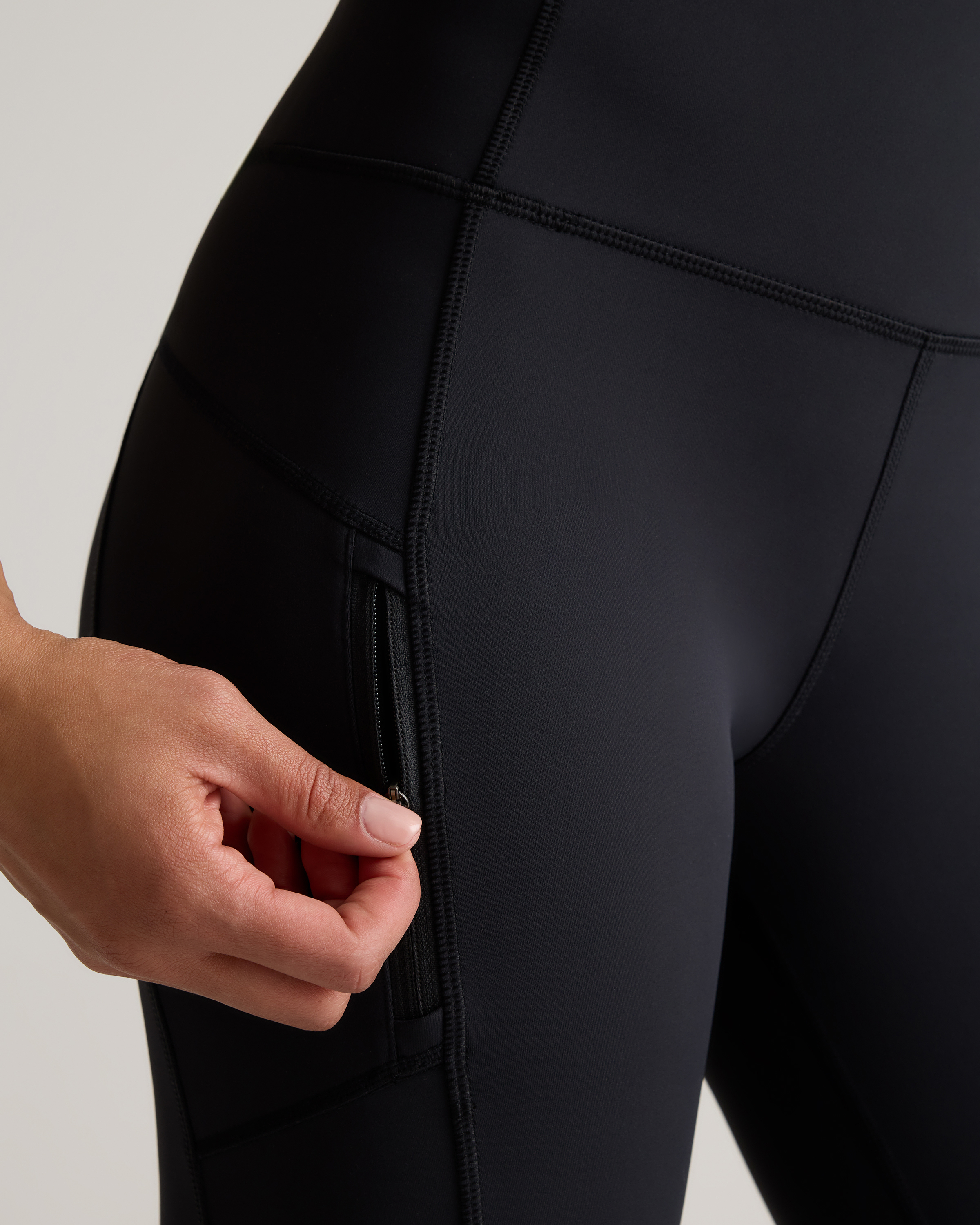 Whistler High-Rise Pocket Thermal Legging