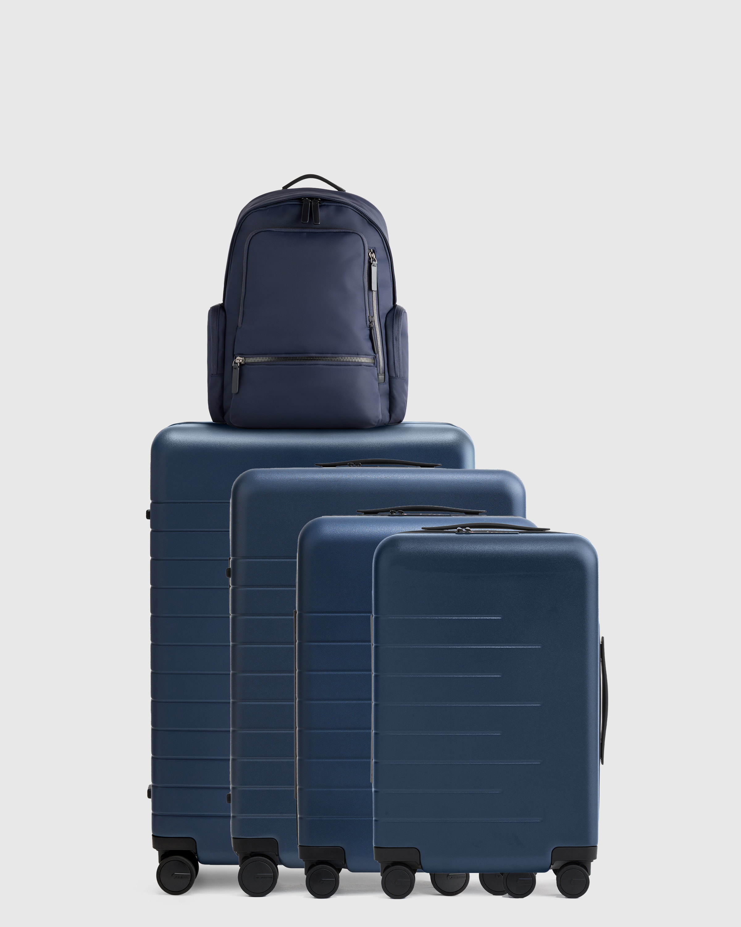 Backpacker Bundle in Navy | Quince Canada