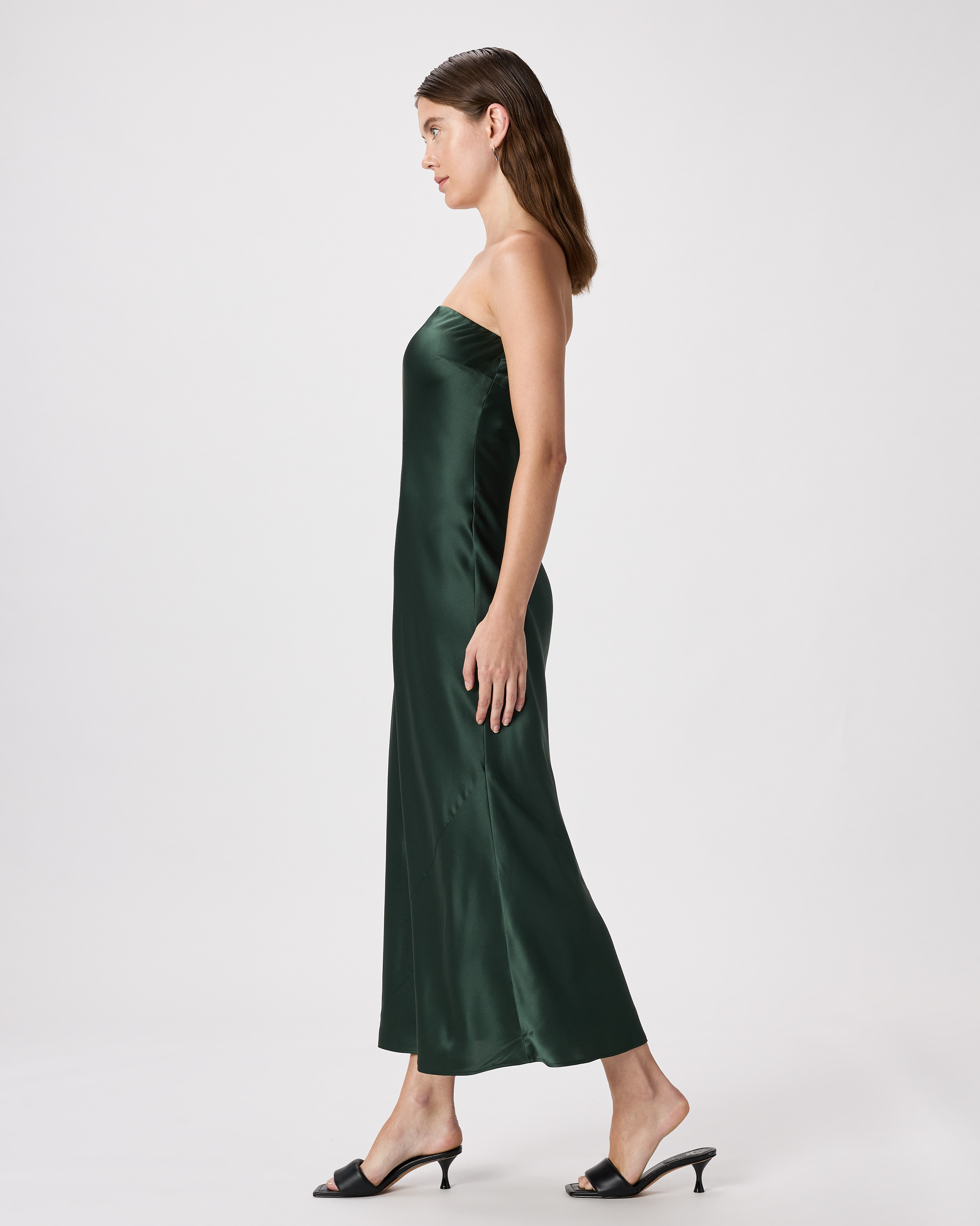 green emerald velvet dress STRAPLESS EMBROIDERED MIDI DRESS