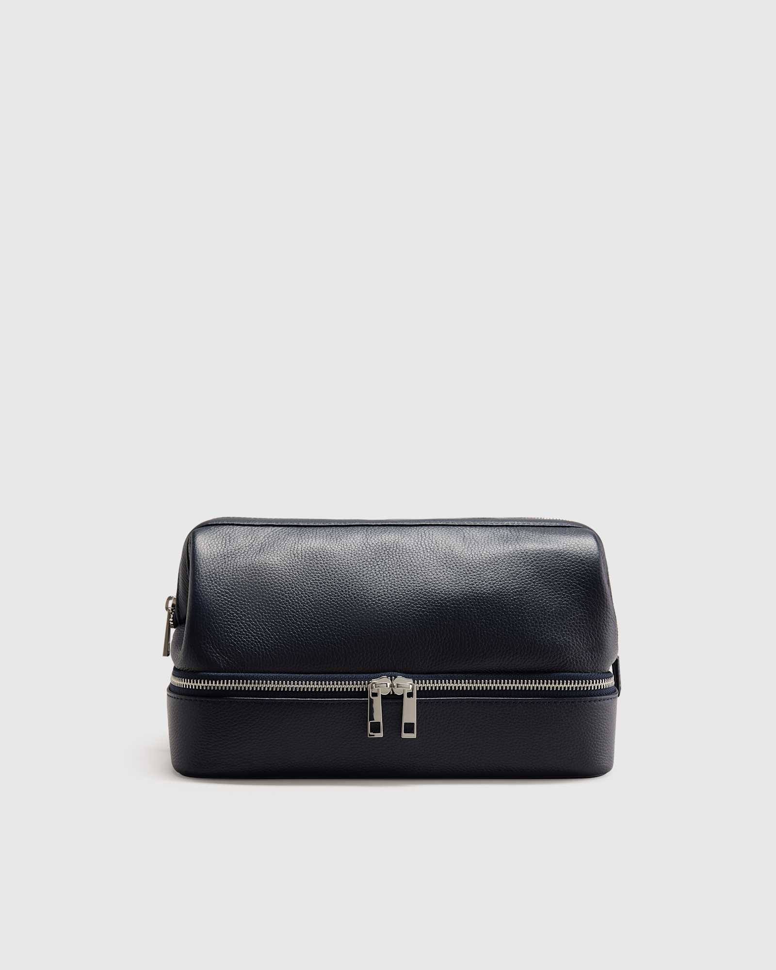 Italian Leather Dual Compartment Toiletry BAG DEEP NAVY45804 EDITED