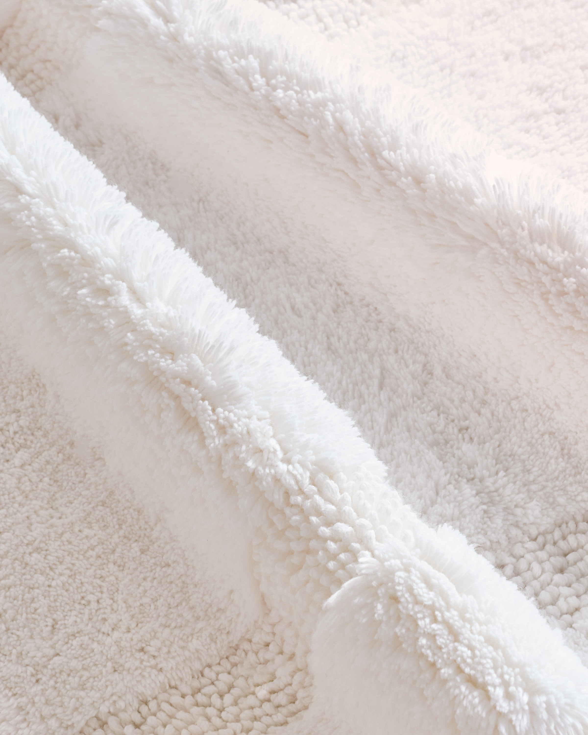 Quince Bath Rug - Thumbnail 2