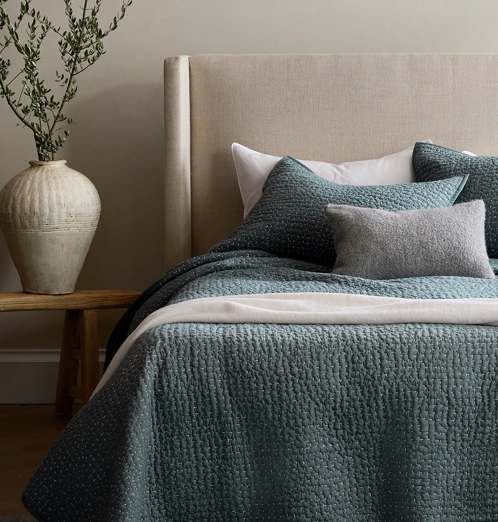 new shade of calm product carousel image - desktop
