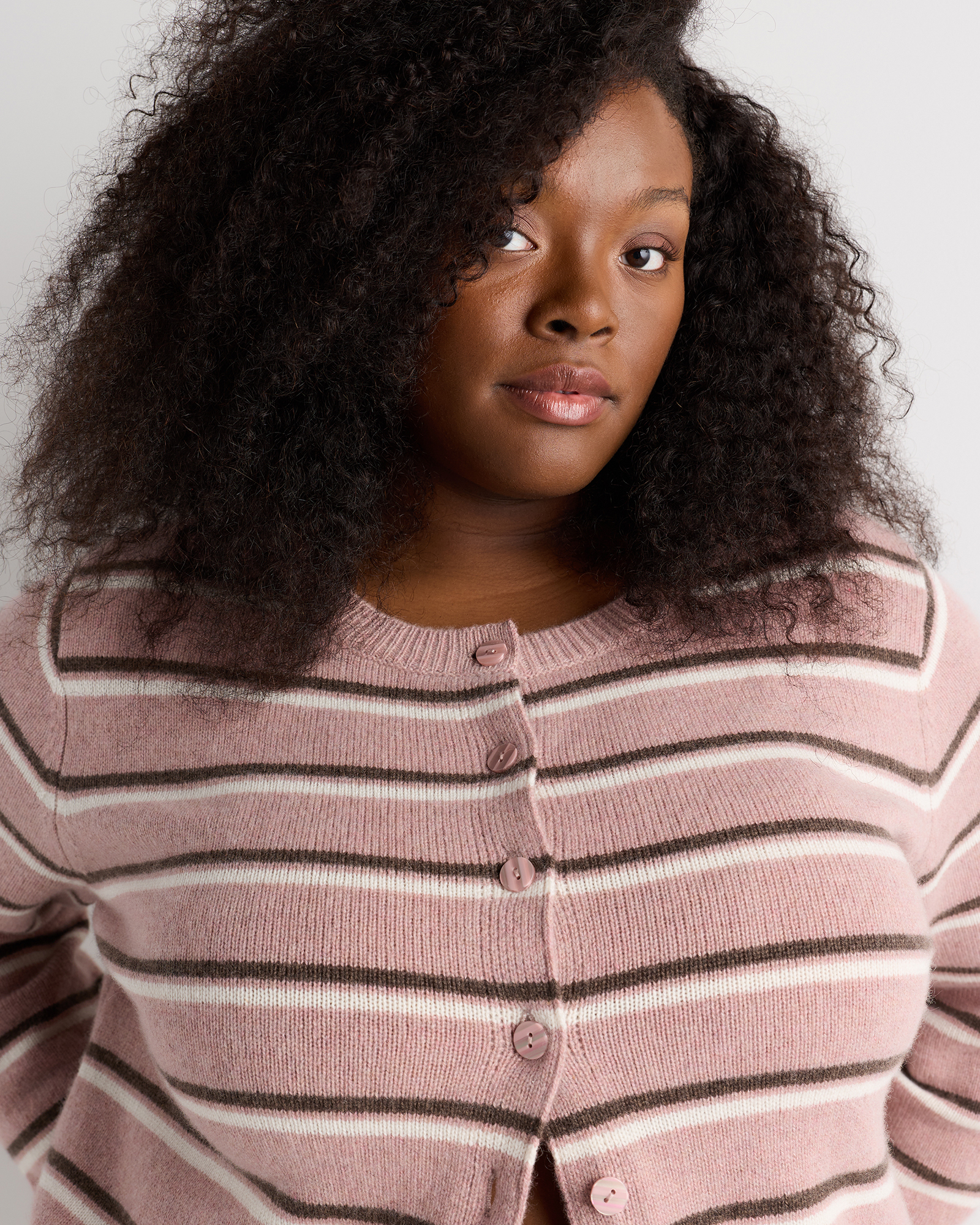 Women's Plus Size Mongolian Cashmere Cropped Crew Cardigan