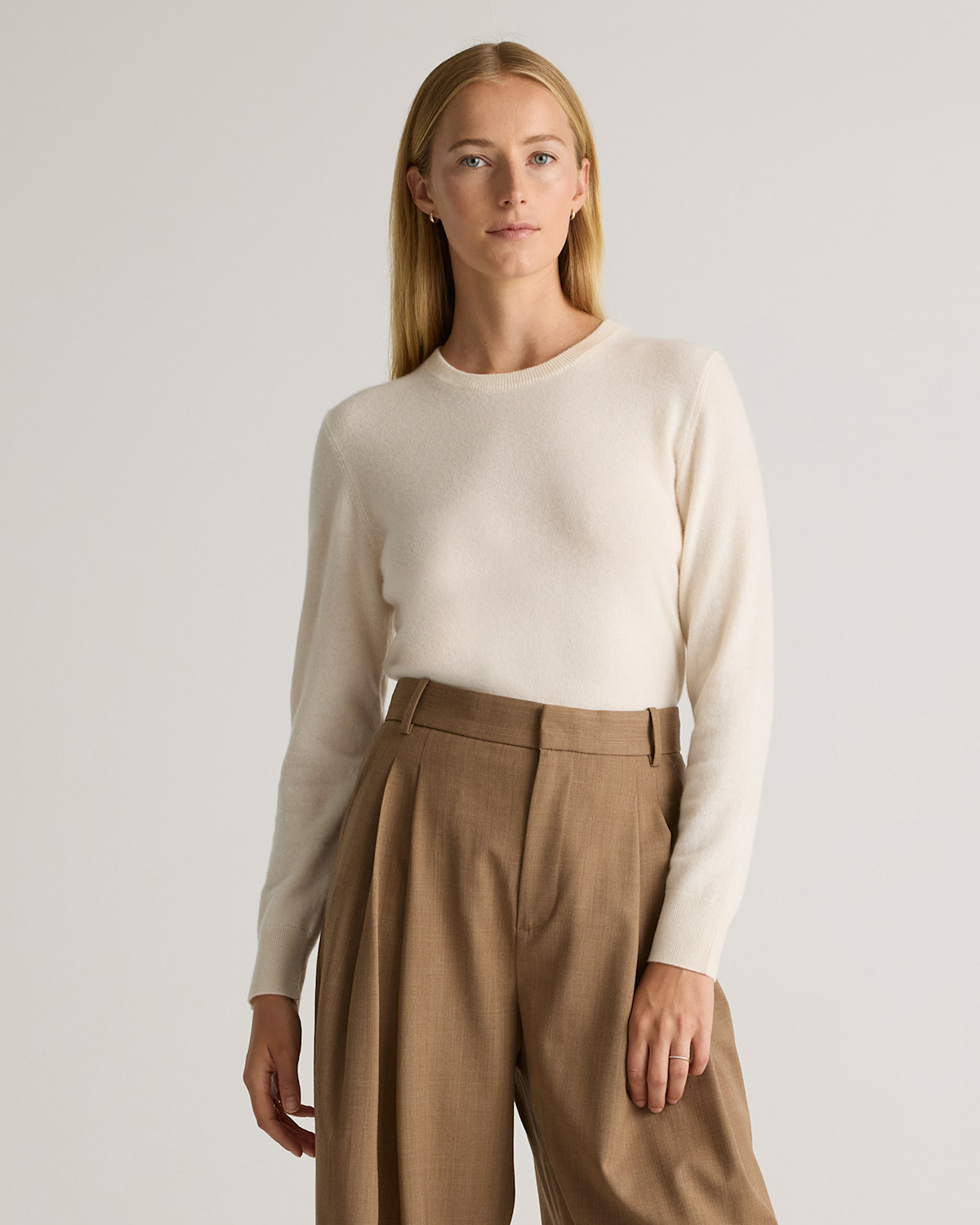 Mongolian Cashmere Crewneck Sweater in Ivory
