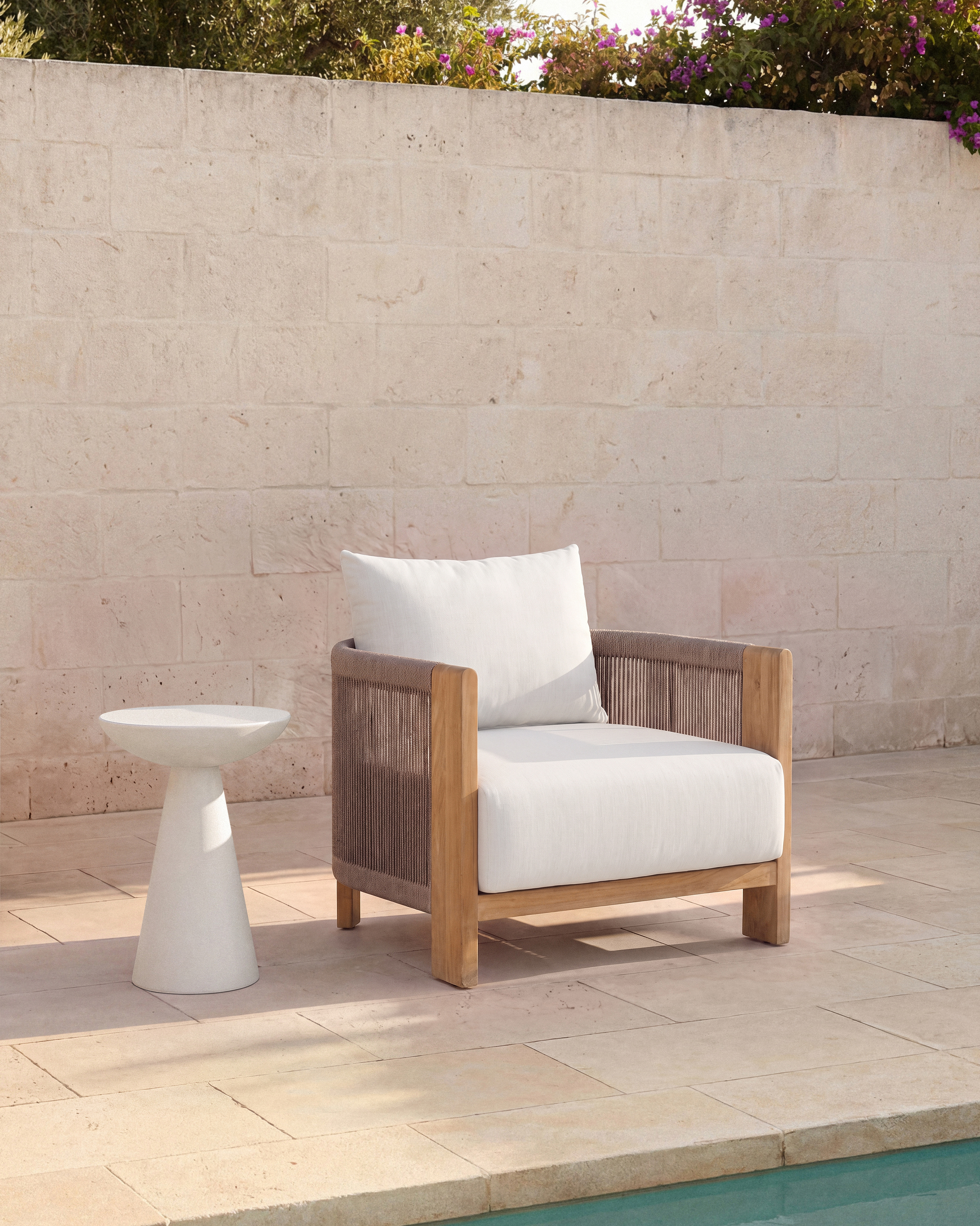 Curved-Teak-and-Rope-Outdoor-Lounge-Chair