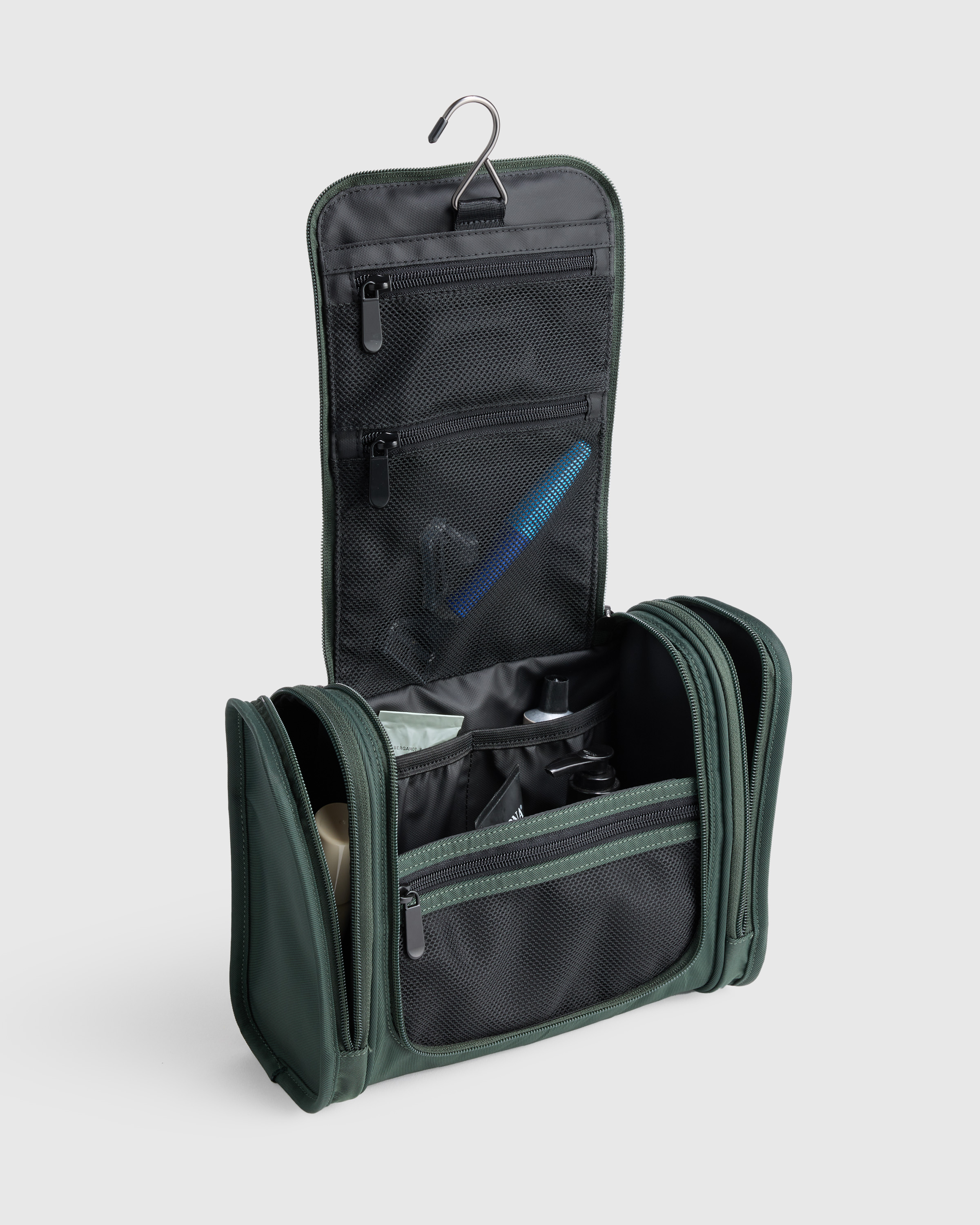 green toiletries travel bag Away Large Toiletry in Olive Measures approx 26 cm W x 16 cm H x 9 cm D Large Signature Toiletries Bag -