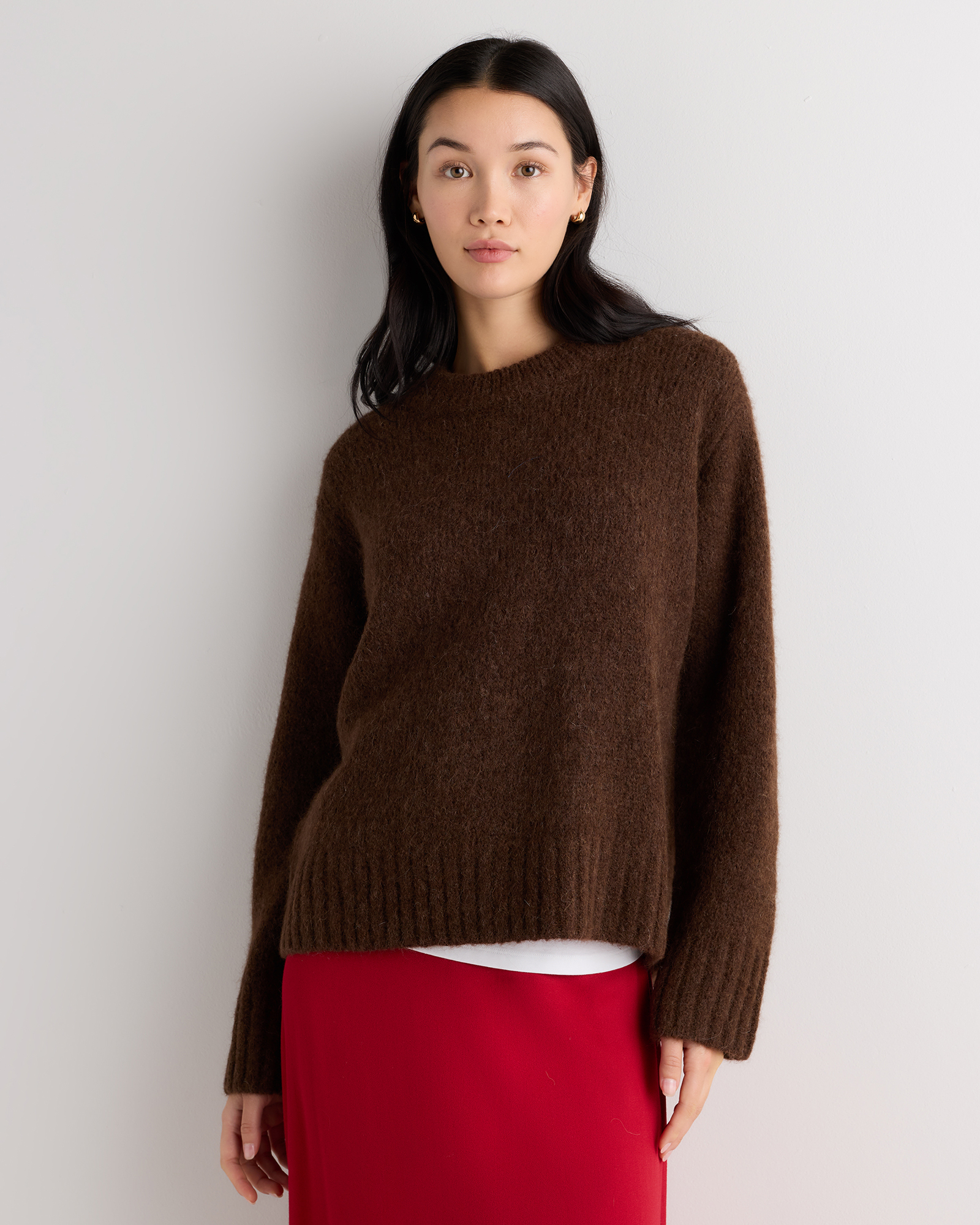 Truffle Veil Brown Pull surdimensionné en bébé alpaga moelleux à col rond