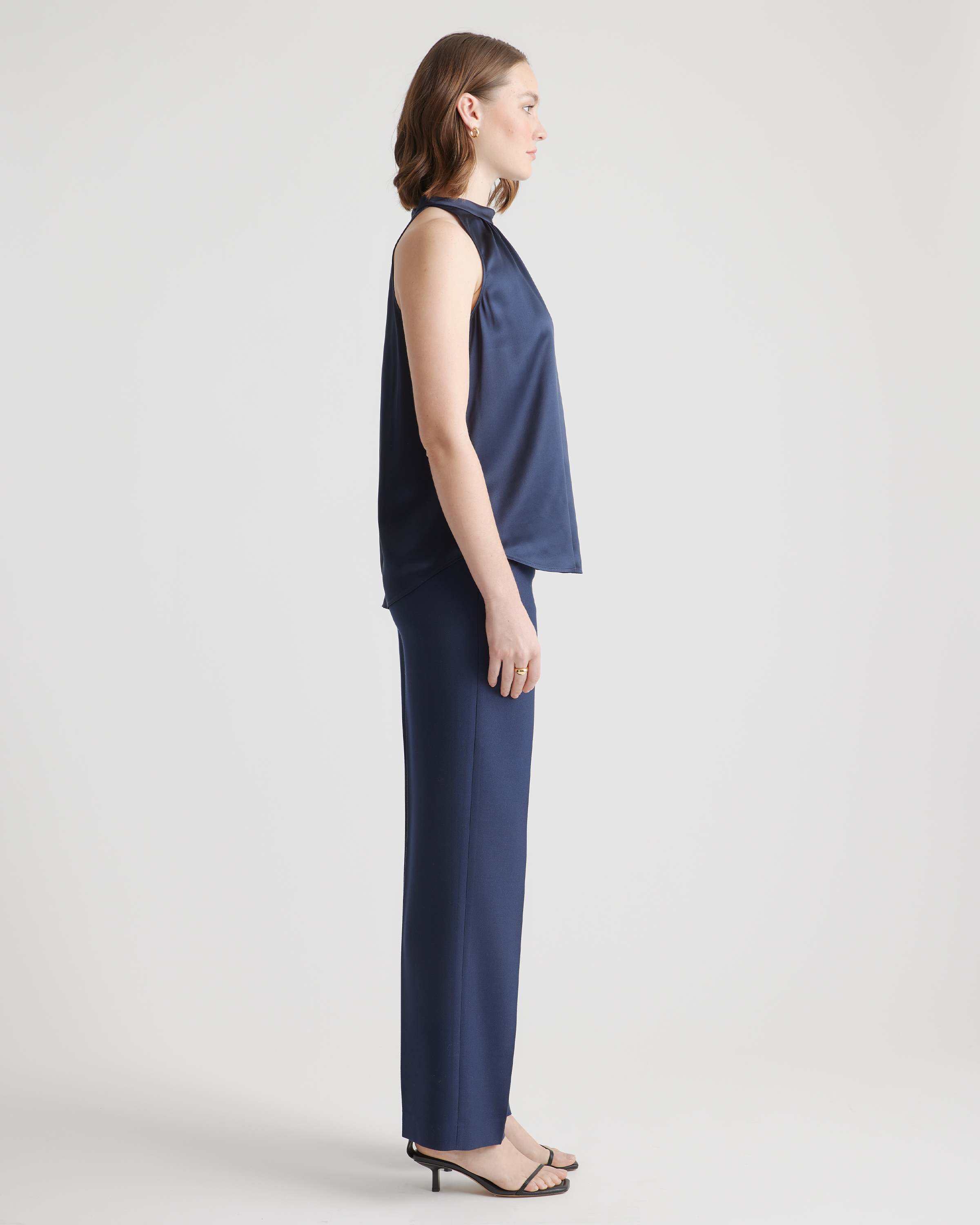 Huitrox Drape Halter Top ネイビー 100% Washable Silk Halter Top in Navy