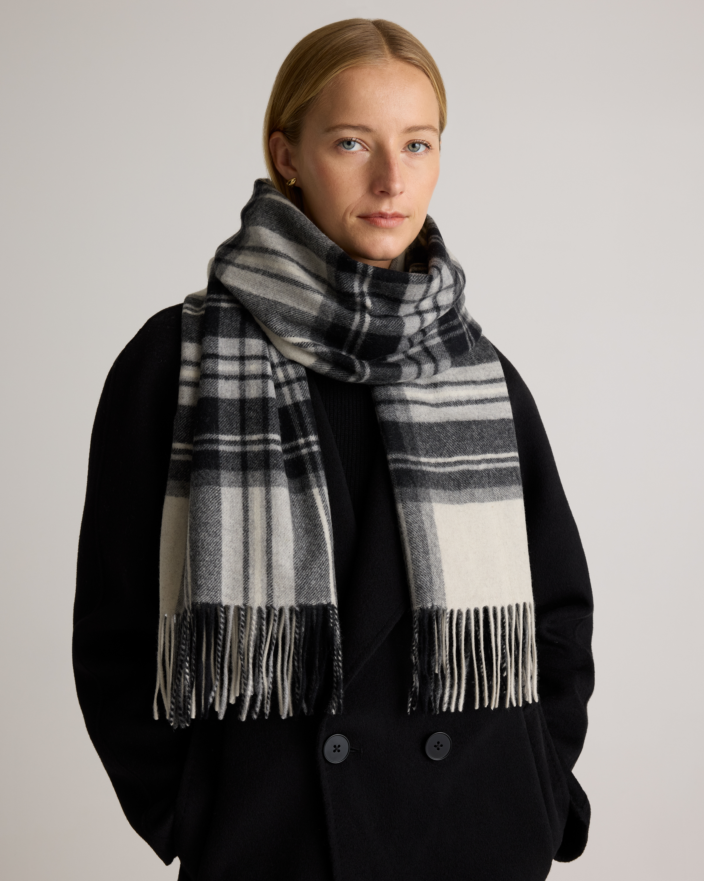 Black/White Tartan Mongolian Cashmere Tartan Scarf