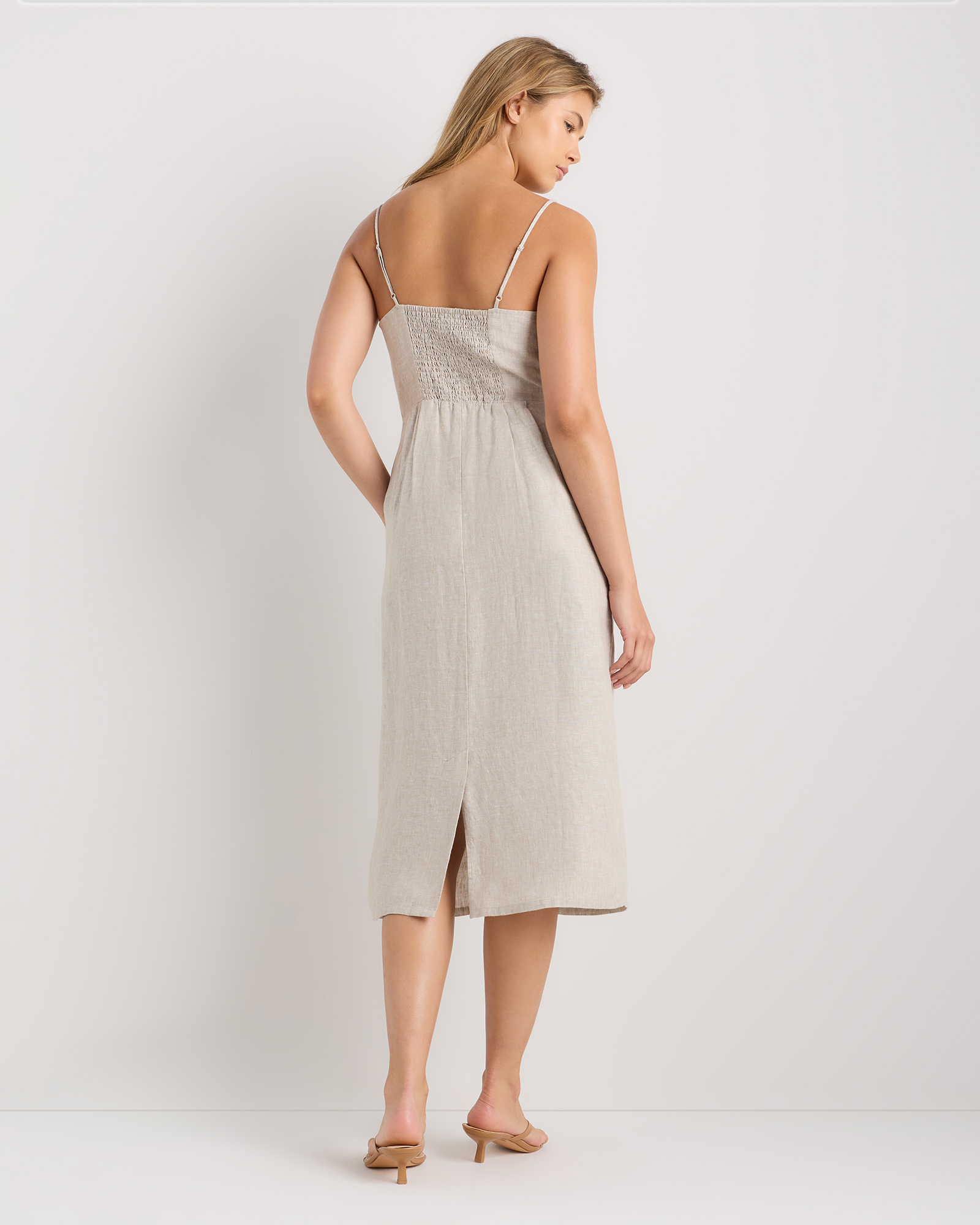 Women's 100% European Linen Scoop Neck Midi Dress in Flax, Size Small by Quince