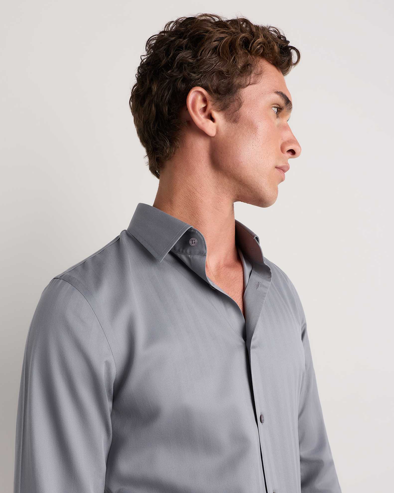 Men's Supima Cotton Herringbone Dress Shirt in Grey, Size Small by Quince Men's Supima Cotton Herringbone Dress Shirt in Grey, Size Small by Quince
