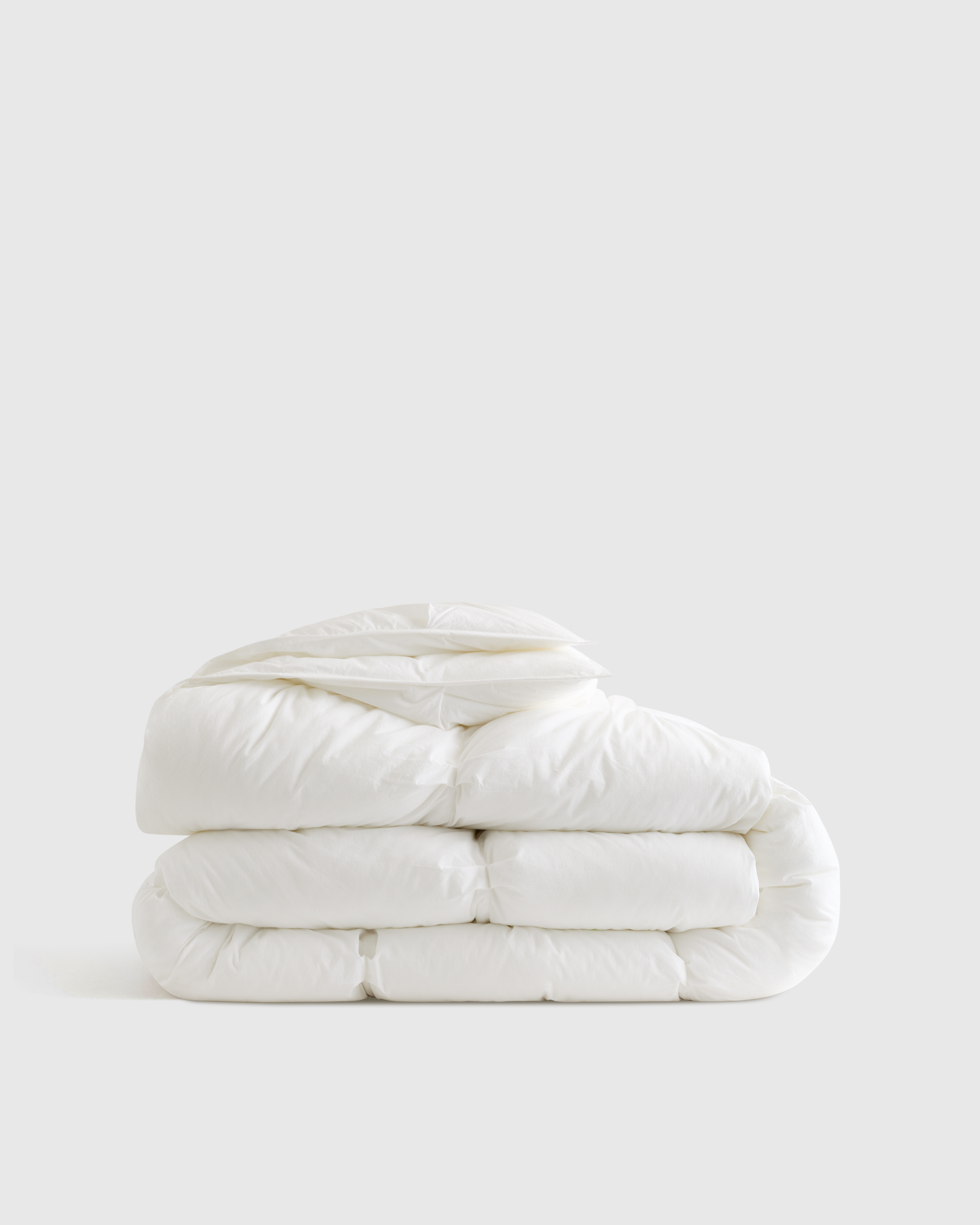 White Cotton Pintuck Comforter