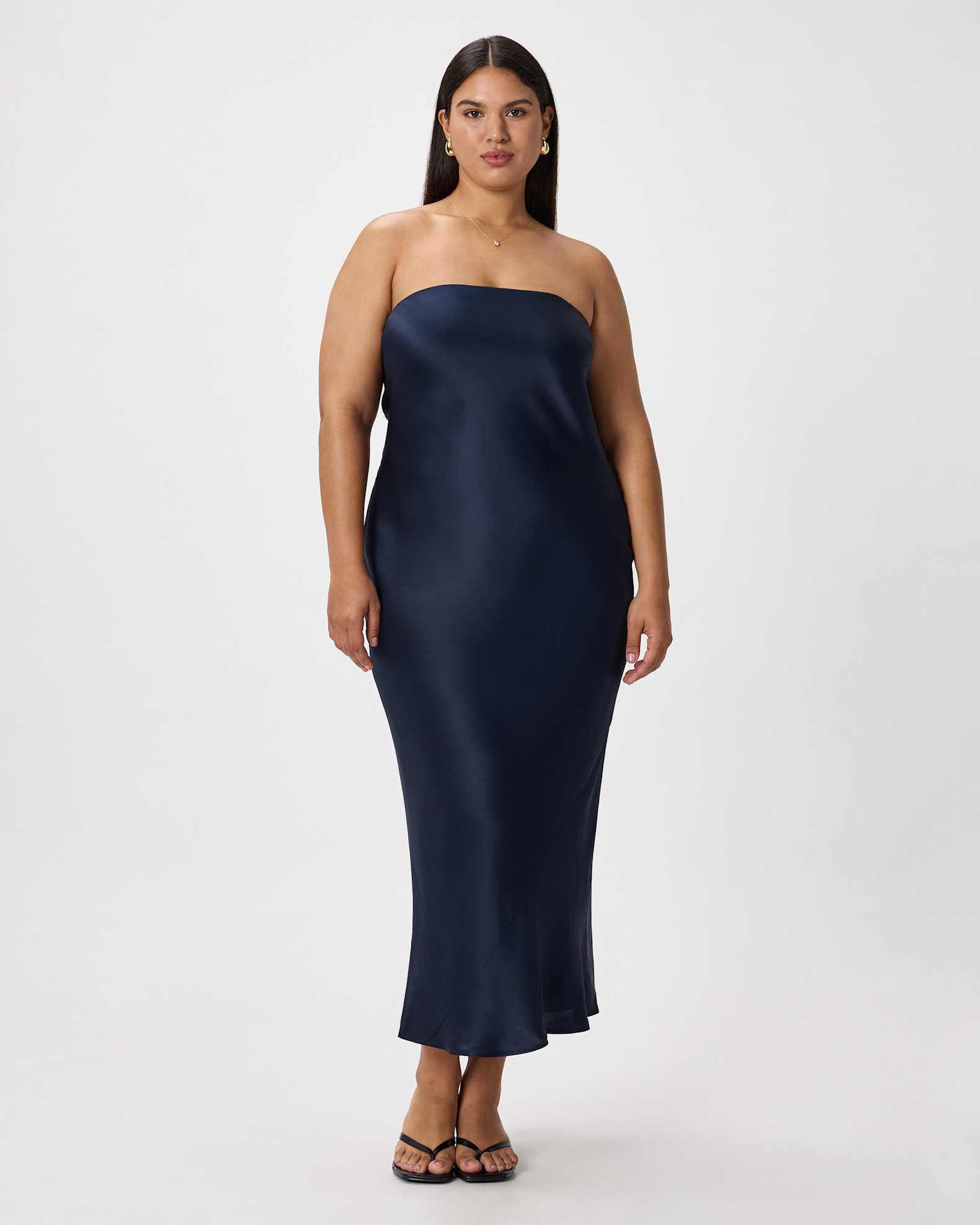 Quince Women's Strapless Midi Dress in Navy, Medium Size, Made from 100% Washable Mulberry Silk Quince Women's Strapless Midi Dress in Navy, Medium Size, Made from 100% Washable Mulberry Silk